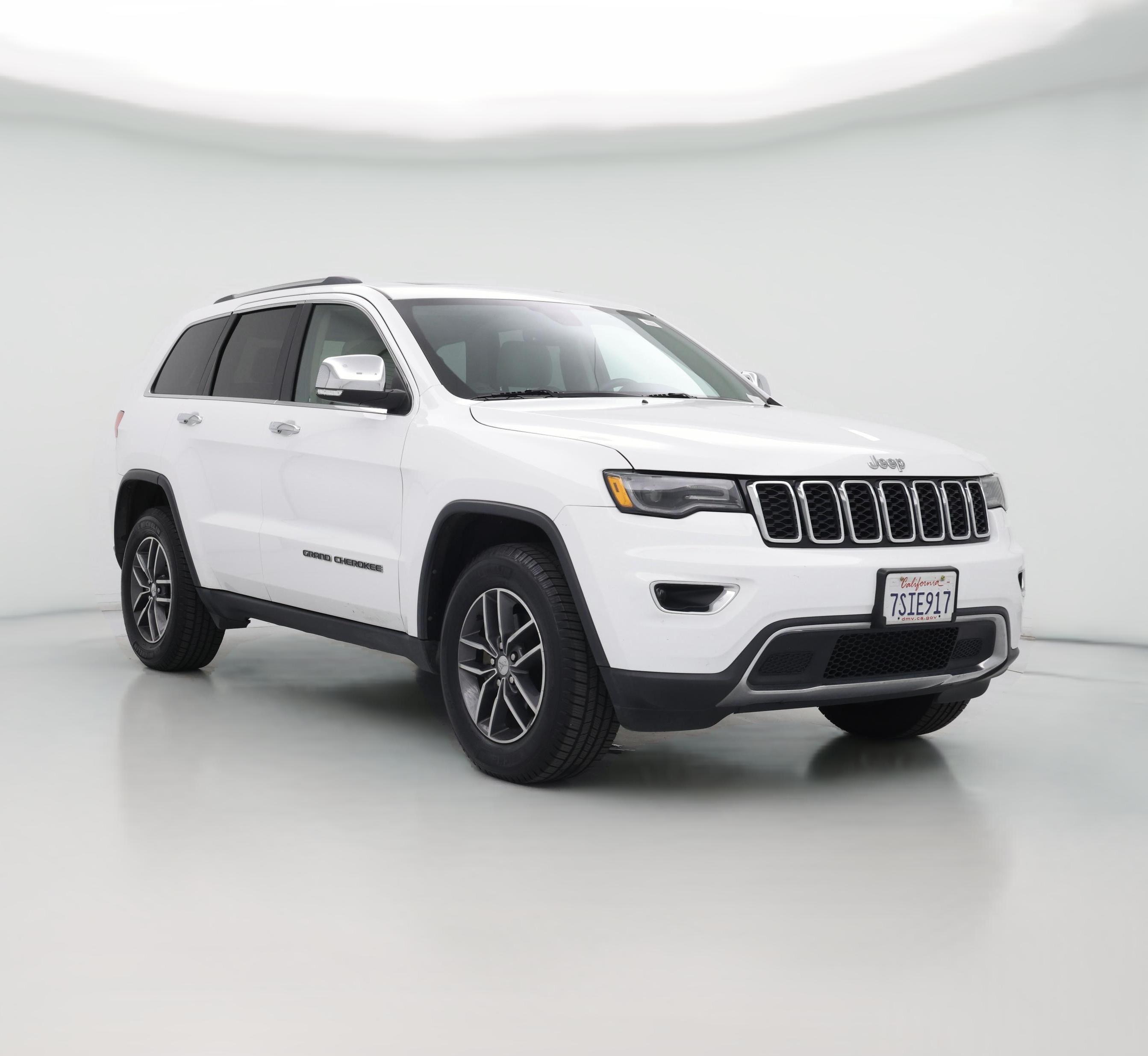 Thumbnail: 2017 Jeep Grand Cherokee - 1