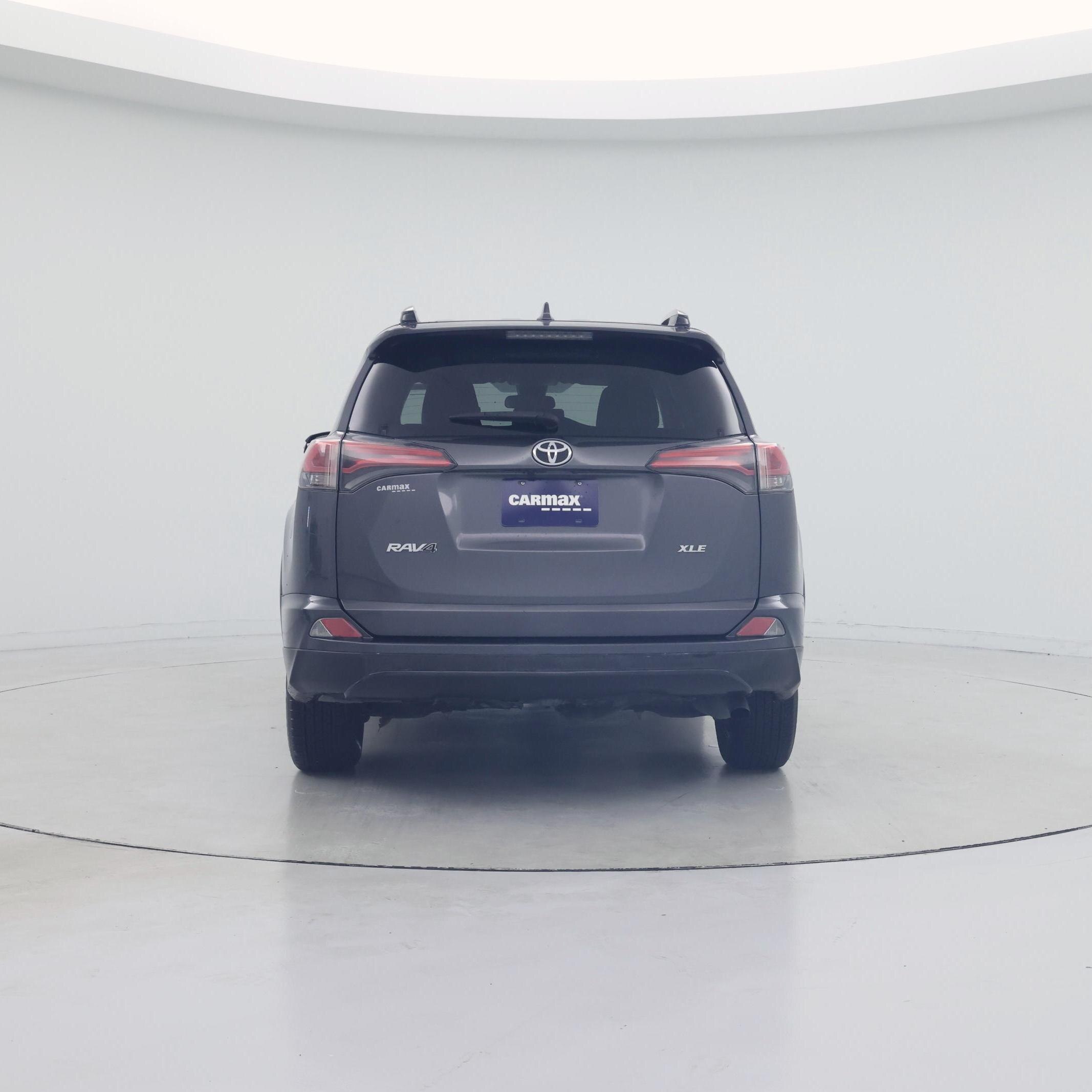 Thumbnail: 2018 Toyota RAV4 - 6