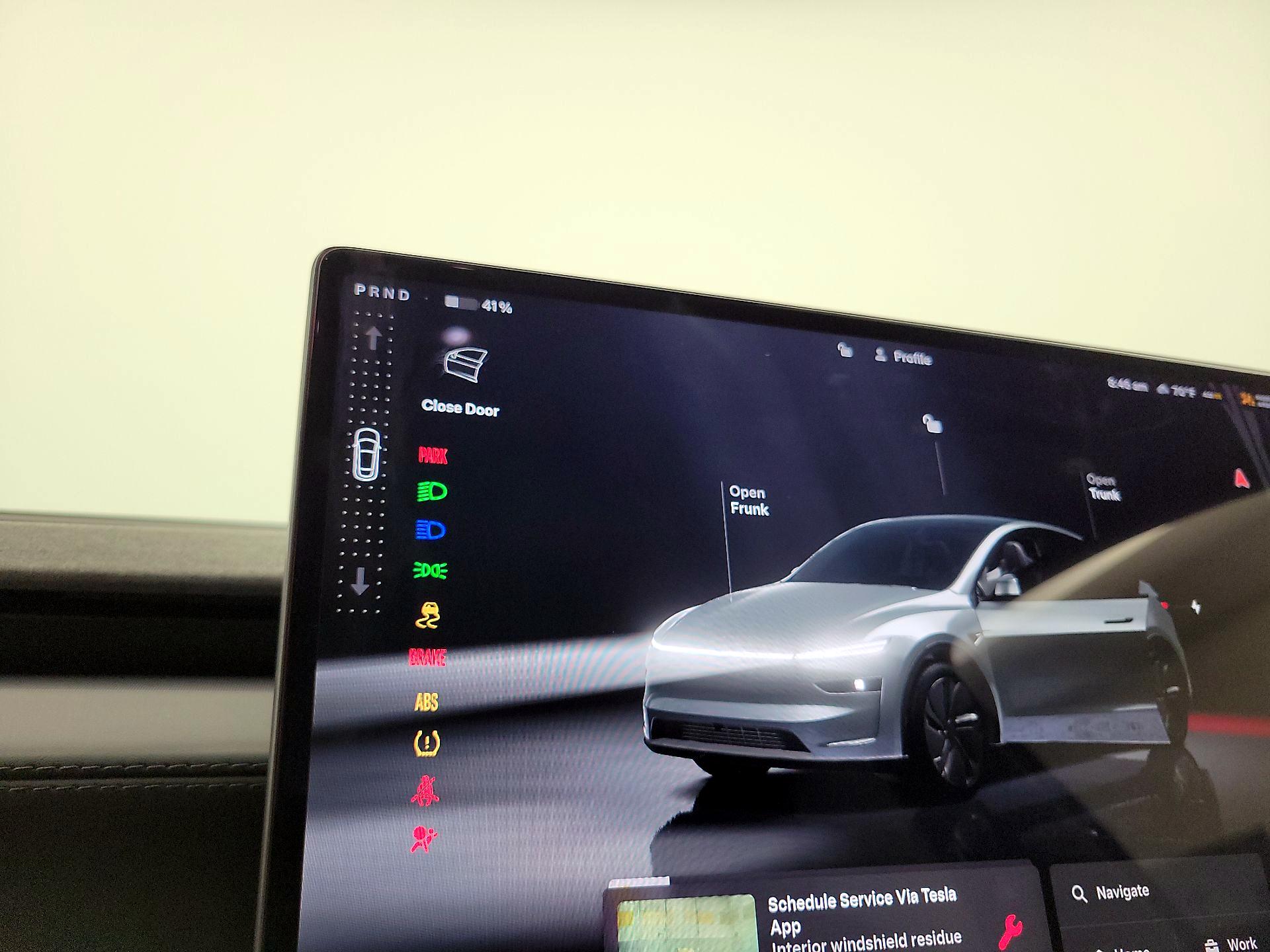 Thumbnail: 2026 Tesla Model Y - 17