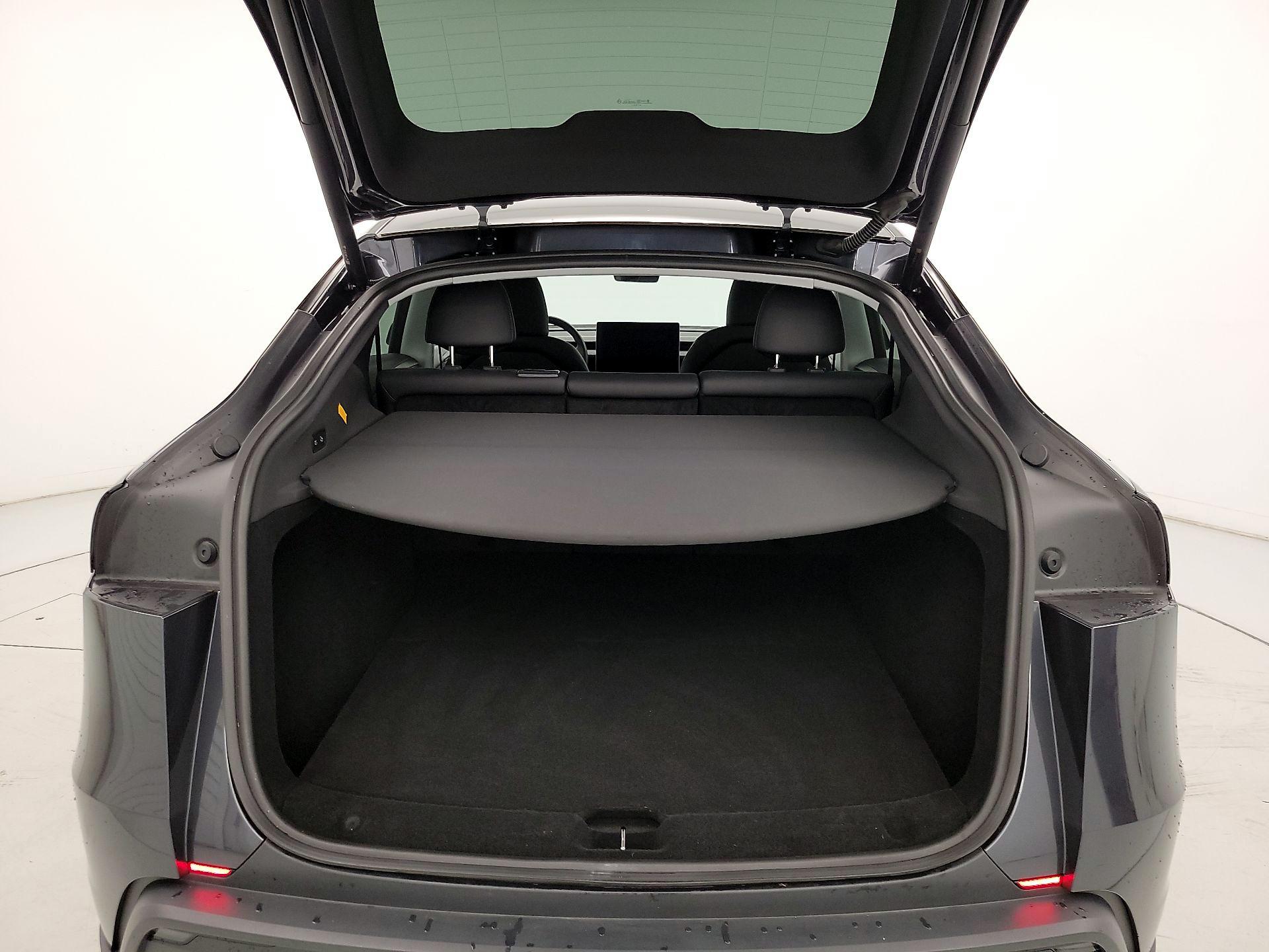 Thumbnail: 2026 Tesla Model Y - 20