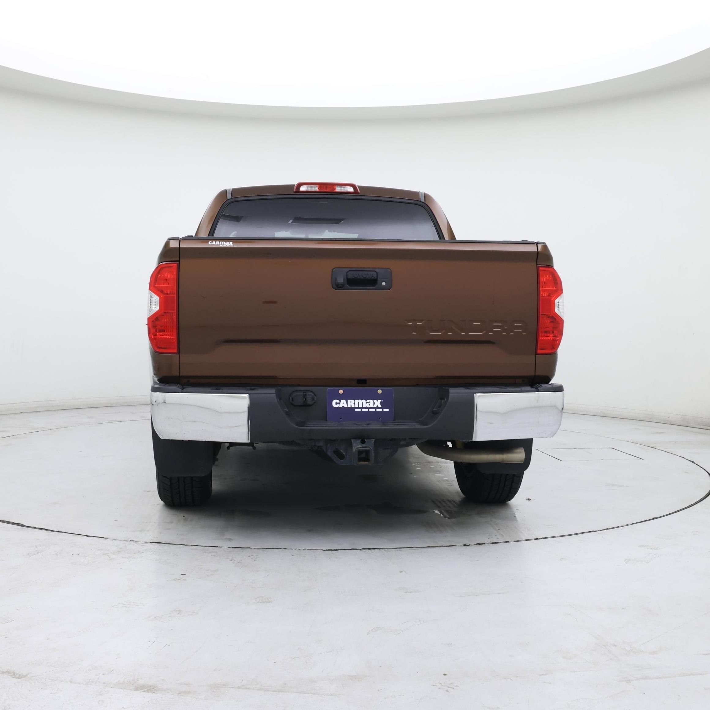 Thumbnail: 2017 Toyota Tundra - 6