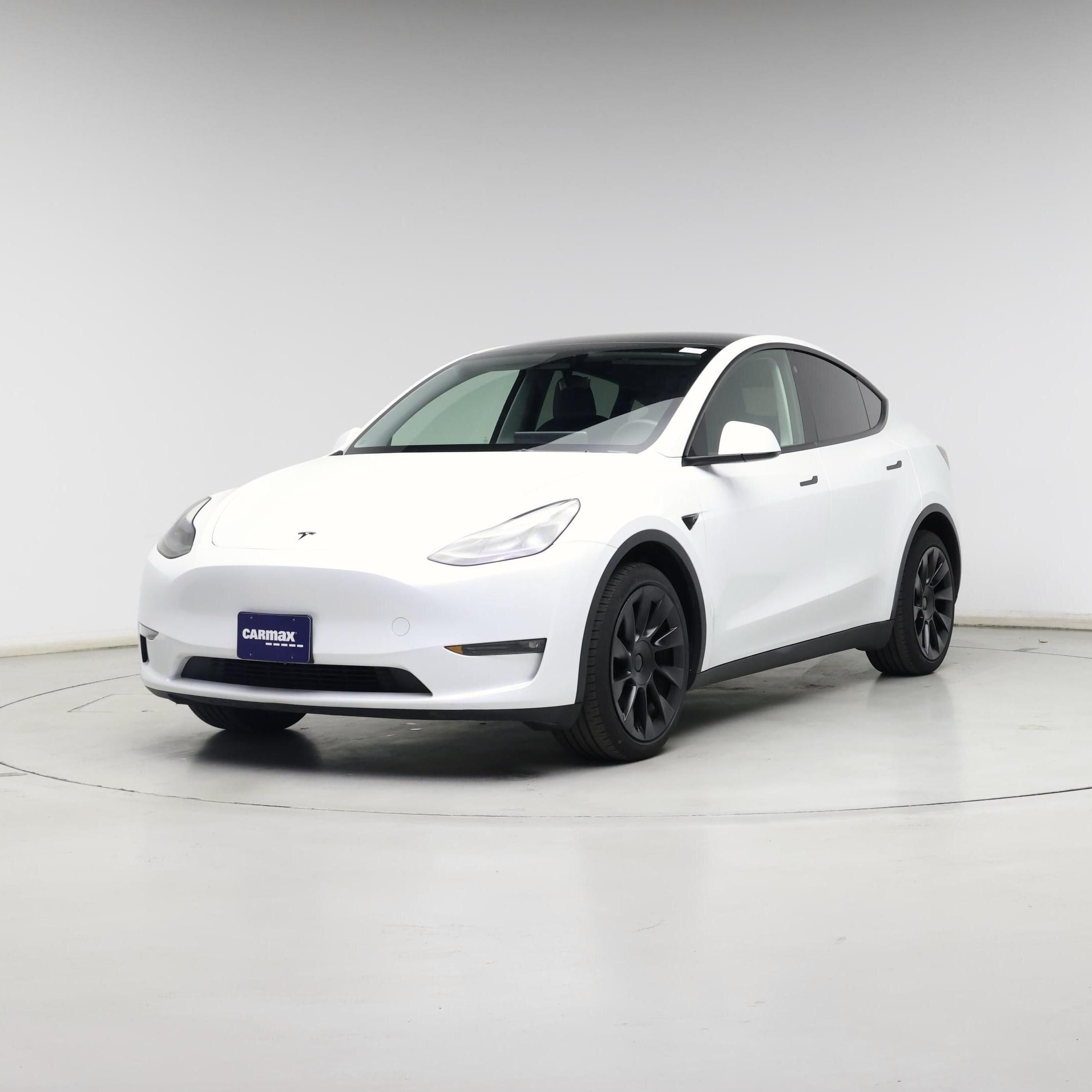 Thumbnail: 2023 Tesla Model Y - 4