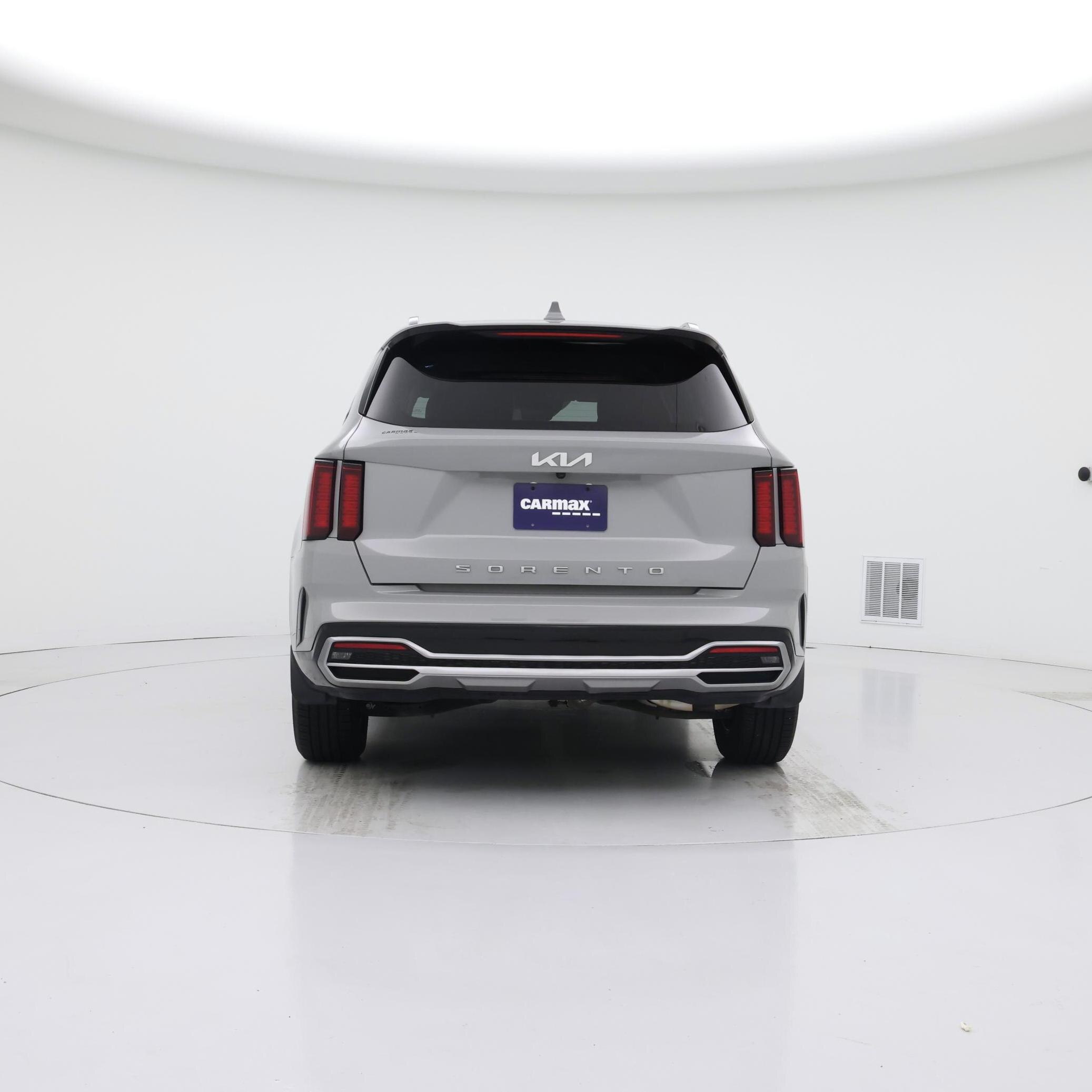 Thumbnail: 2022 Kia Sorento - 6