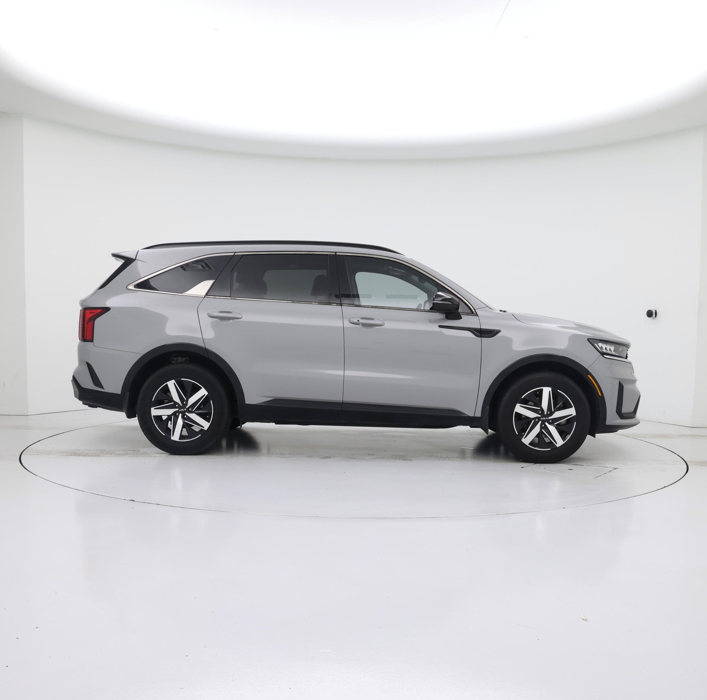 Thumbnail: 2022 Kia Sorento - 7