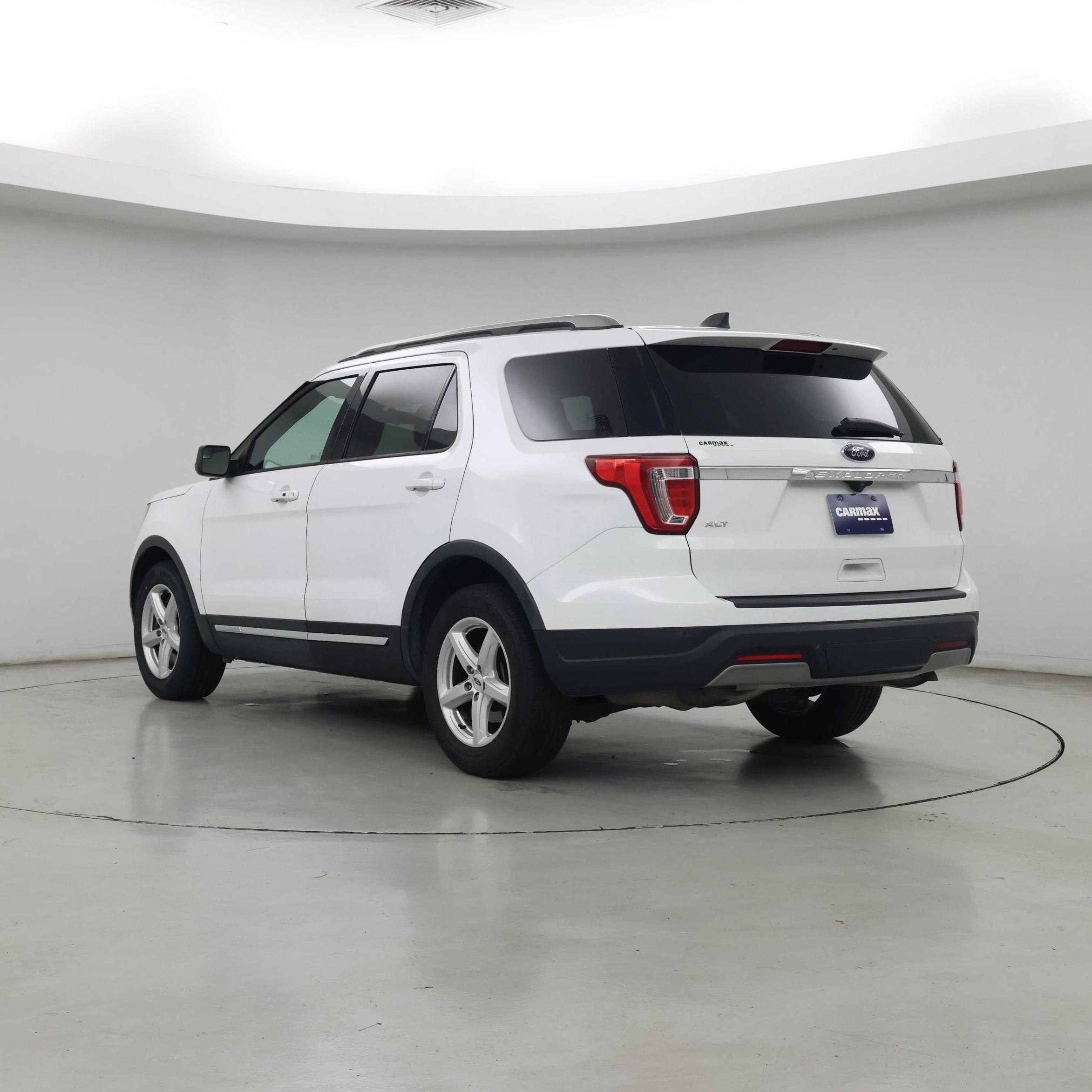 Thumbnail: 2019 Ford Explorer - 2
