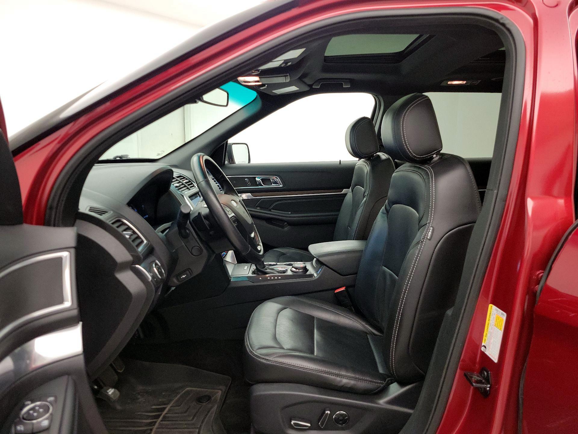 Thumbnail: 2017 Ford Explorer - 11