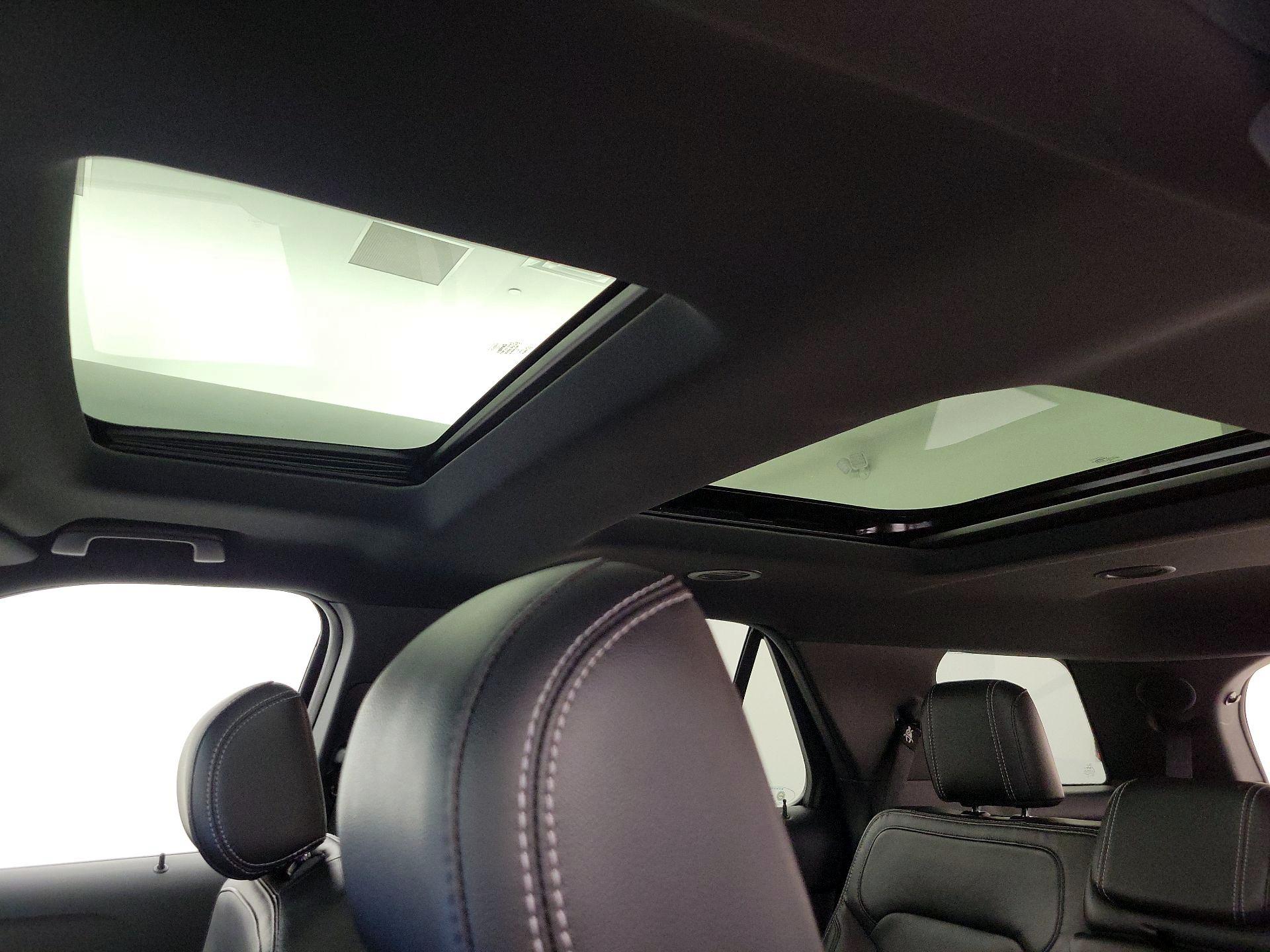 Thumbnail: 2017 Ford Explorer - 20