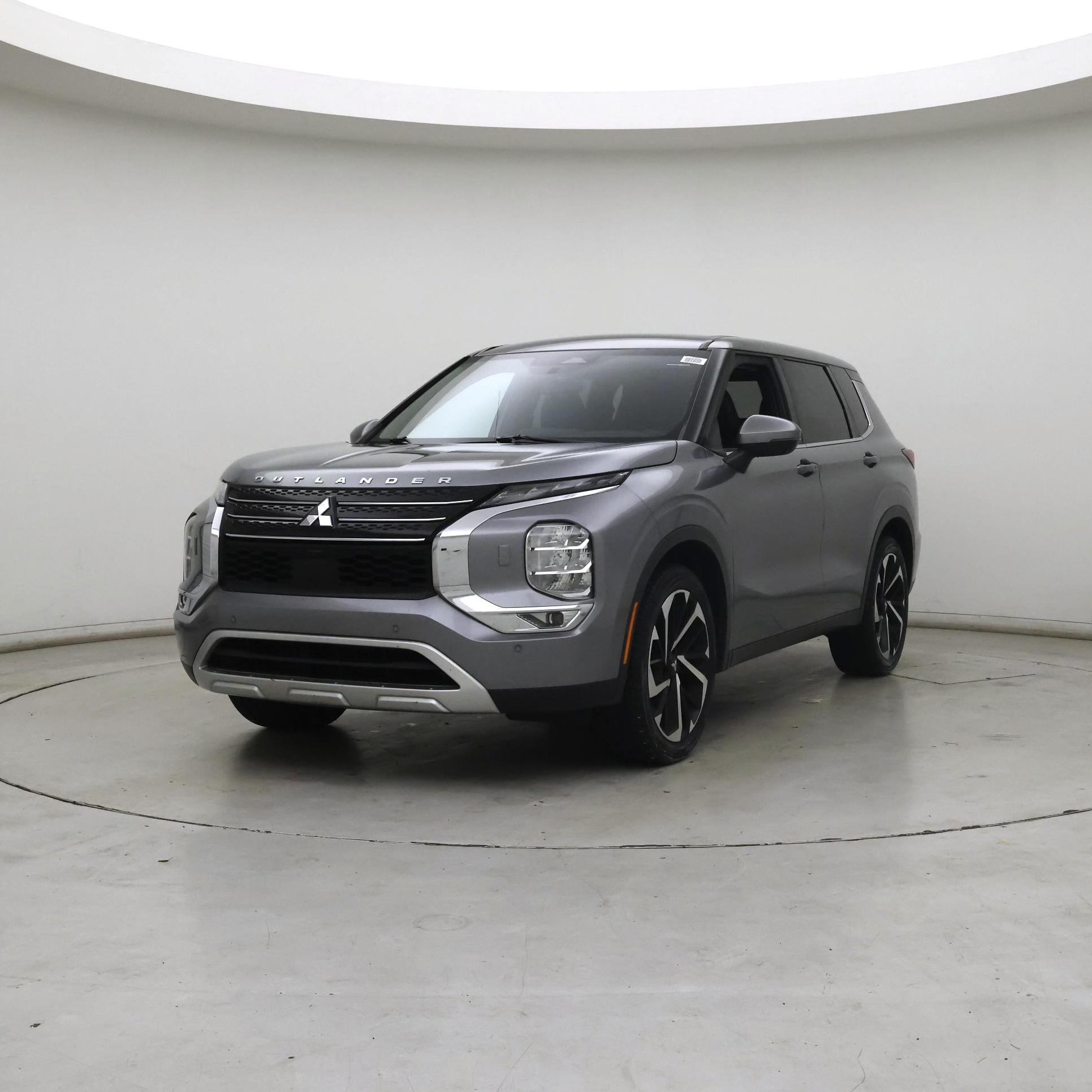 Thumbnail: 2022 Mitsubishi Outlander - 4