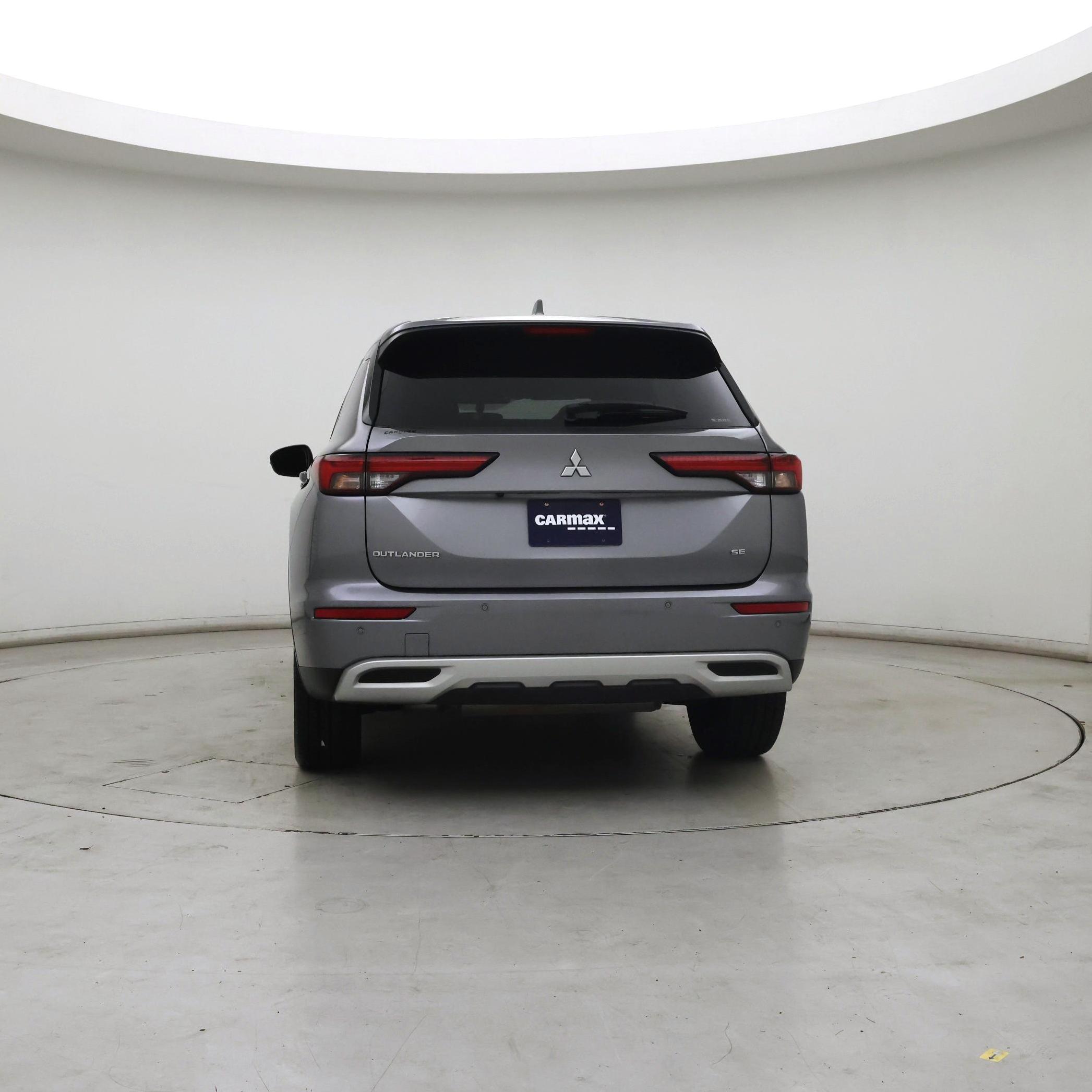 Thumbnail: 2022 Mitsubishi Outlander - 6