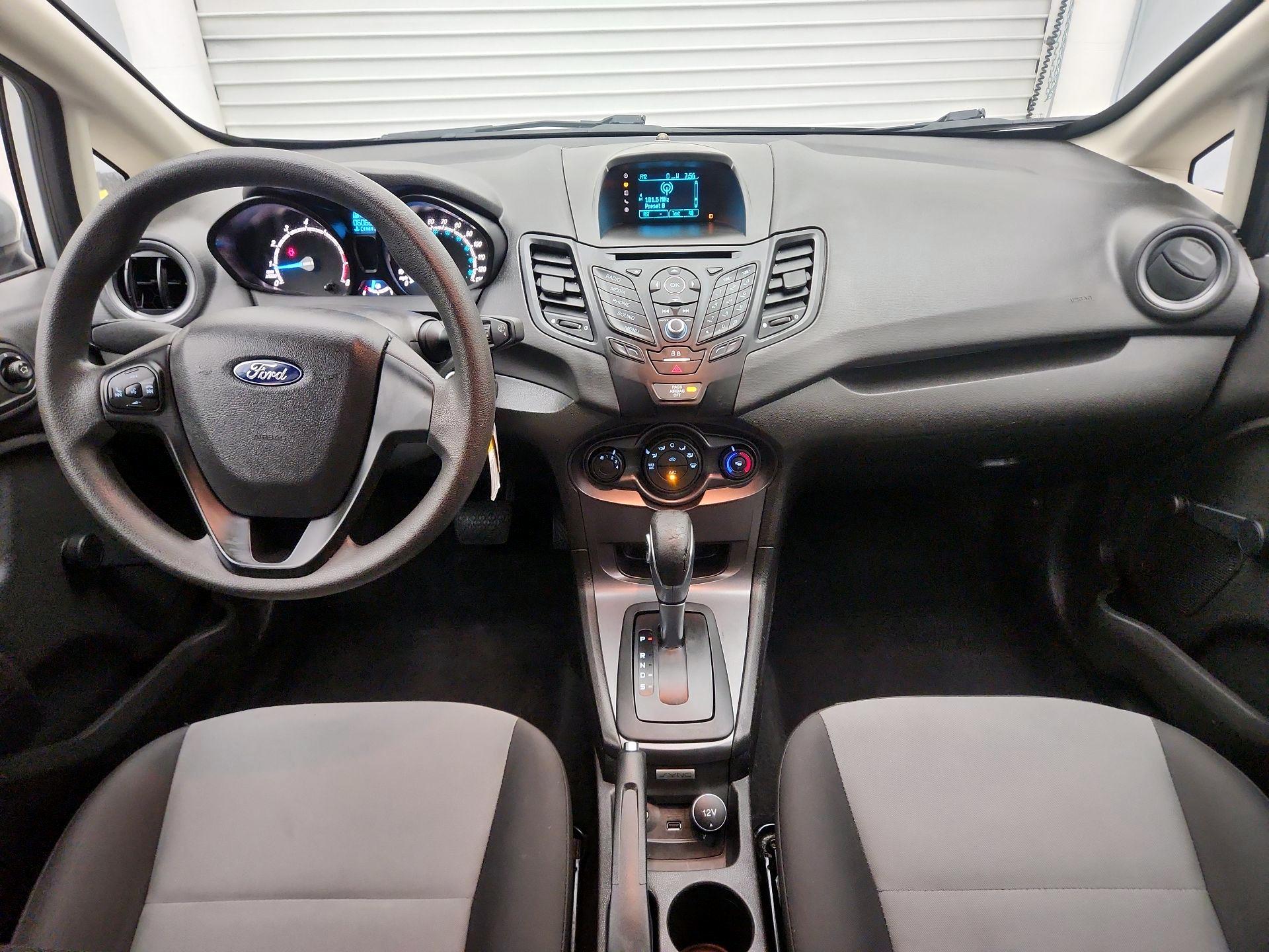 Thumbnail: 2016 Ford Fiesta - 9