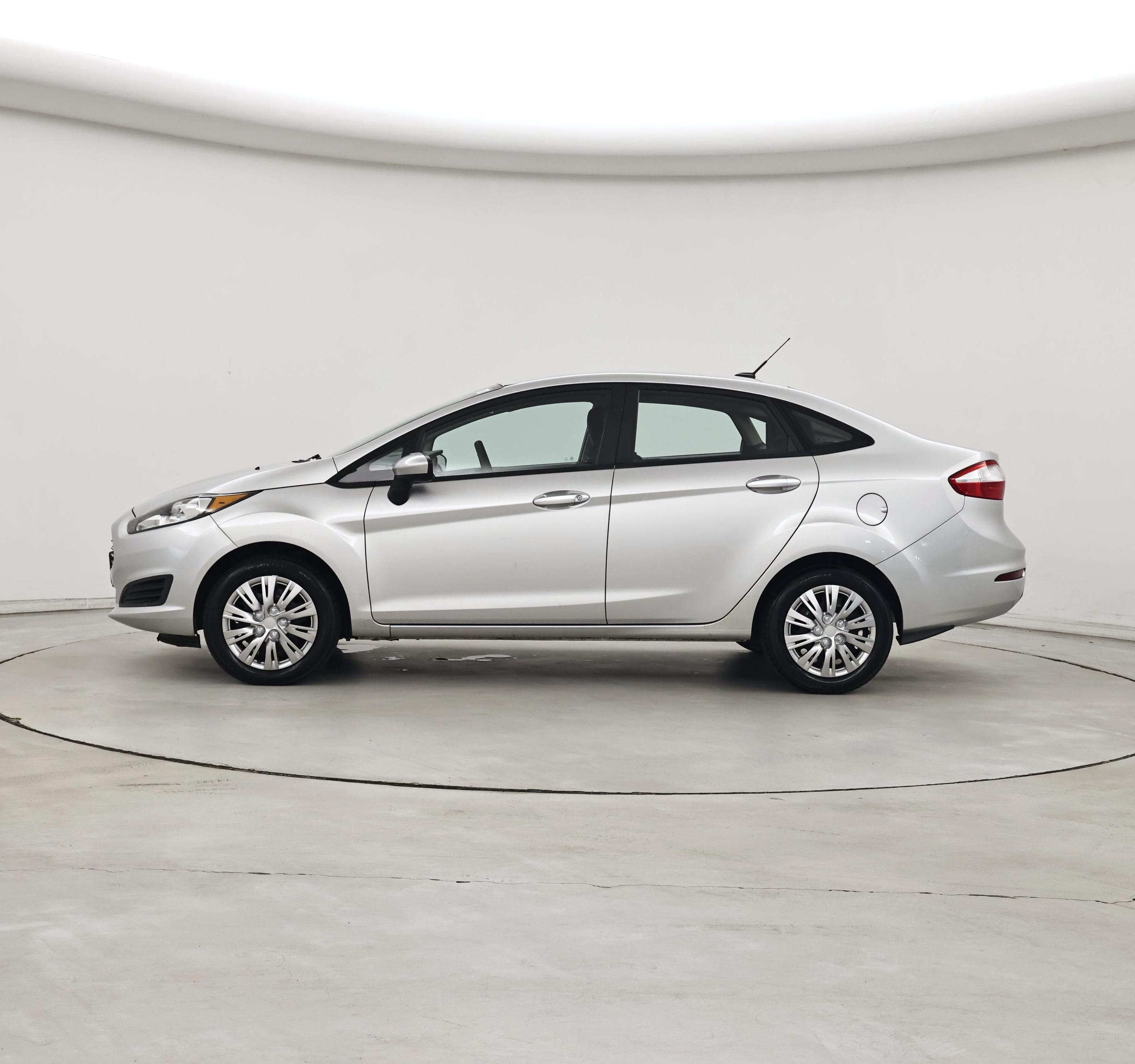 Thumbnail: 2016 Ford Fiesta - 3