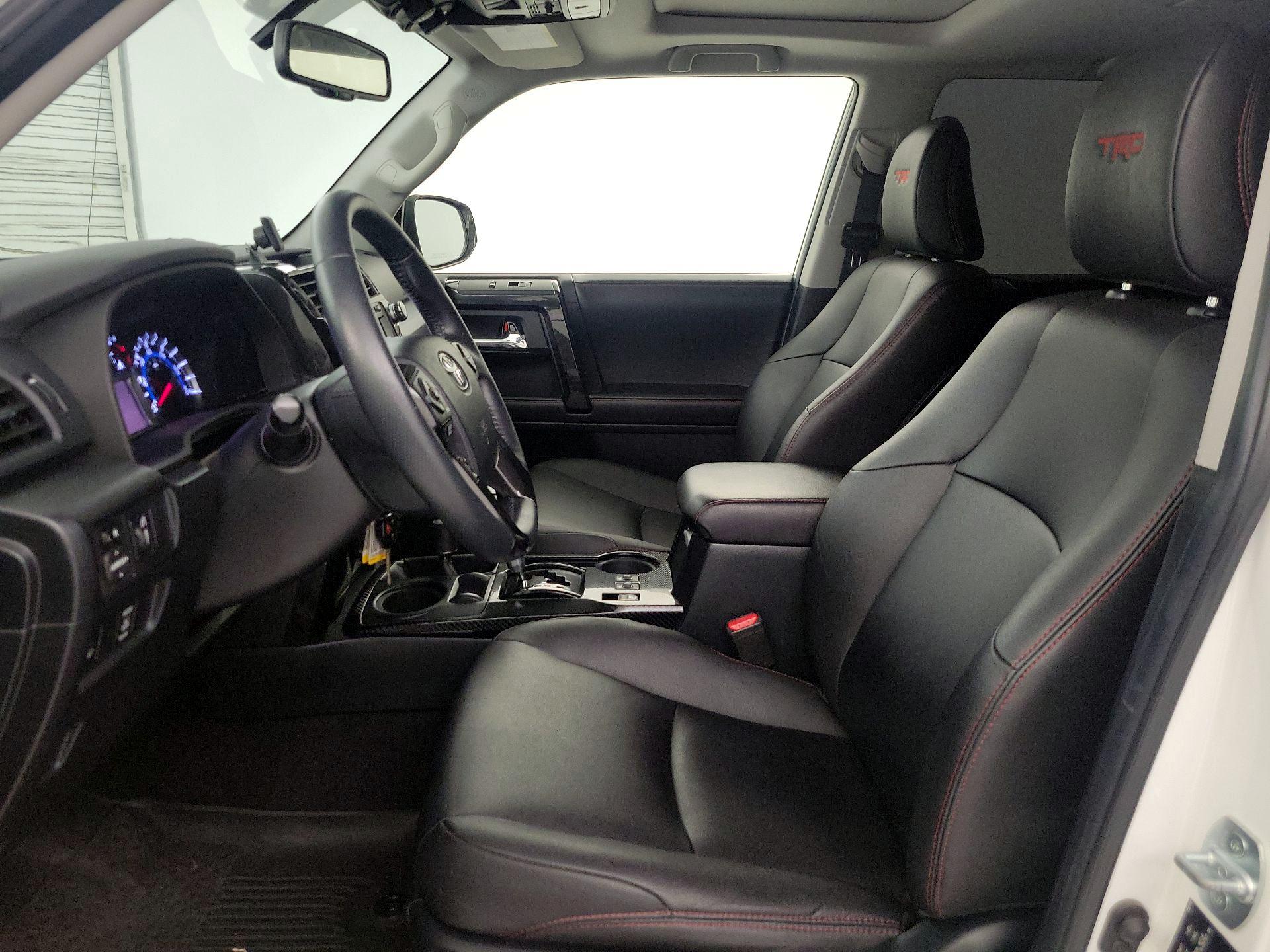 Thumbnail: 2019 Toyota 4Runner - 11