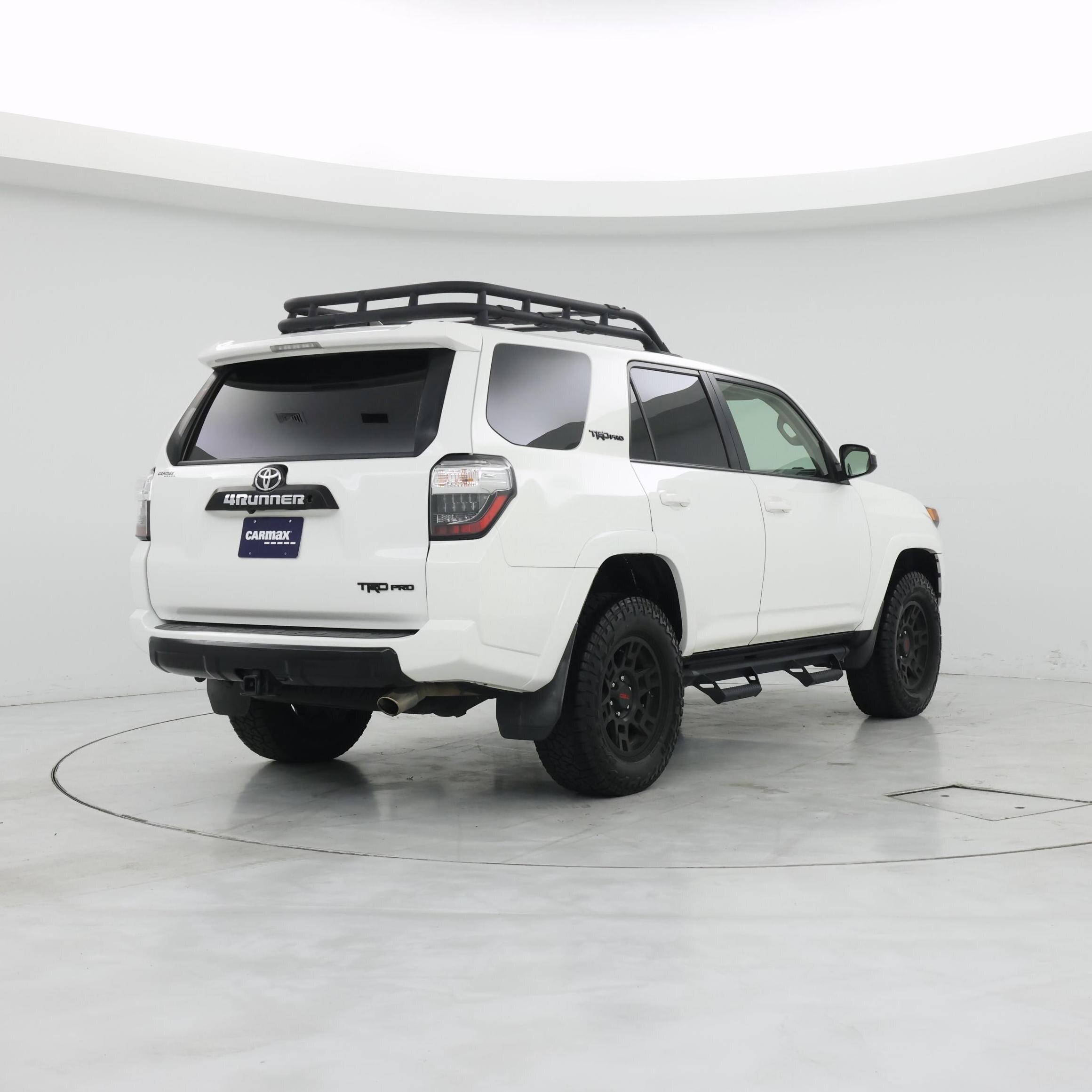 Thumbnail: 2019 Toyota 4Runner - 8