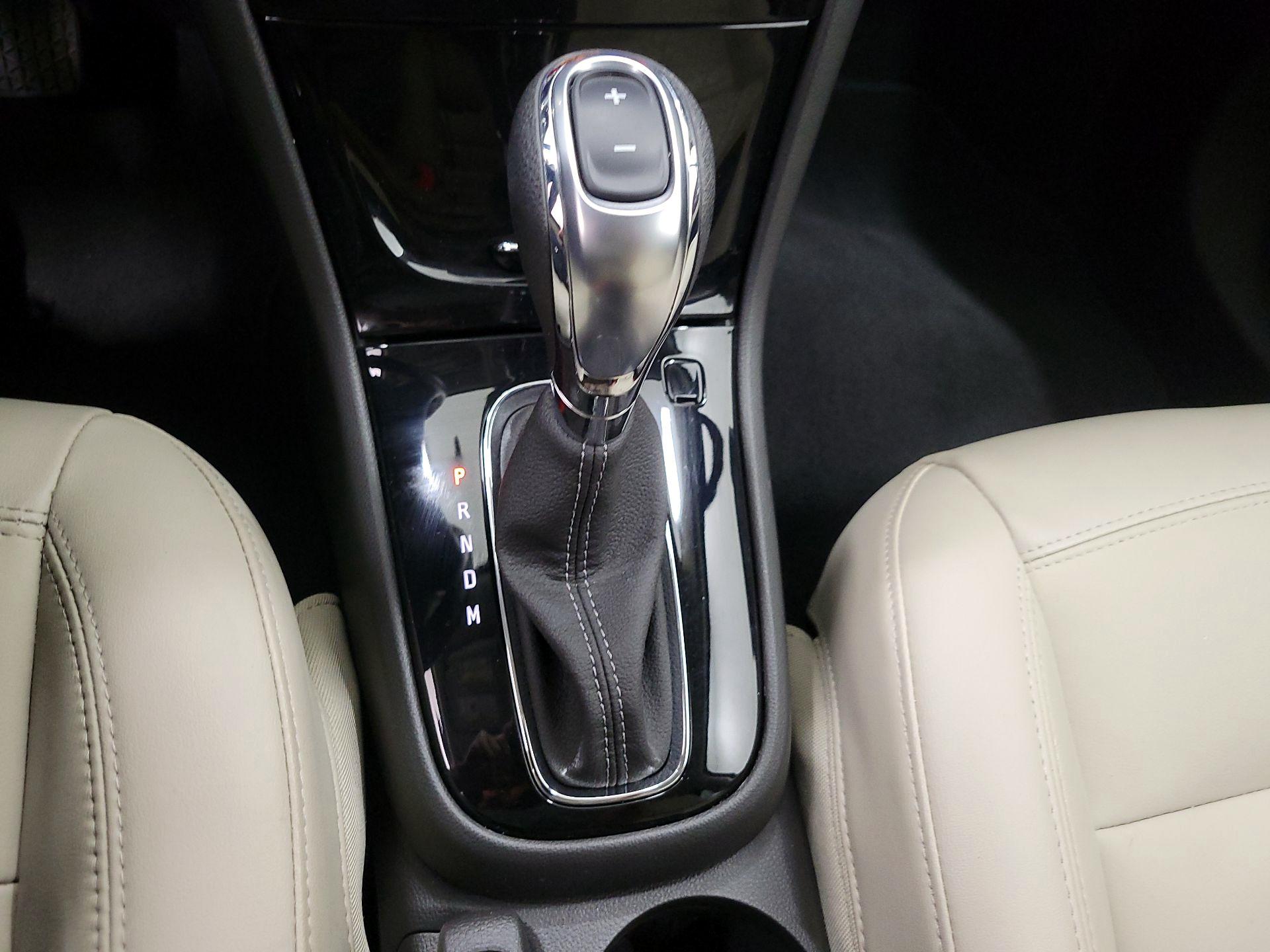 Thumbnail: 2019 Buick Encore - 17