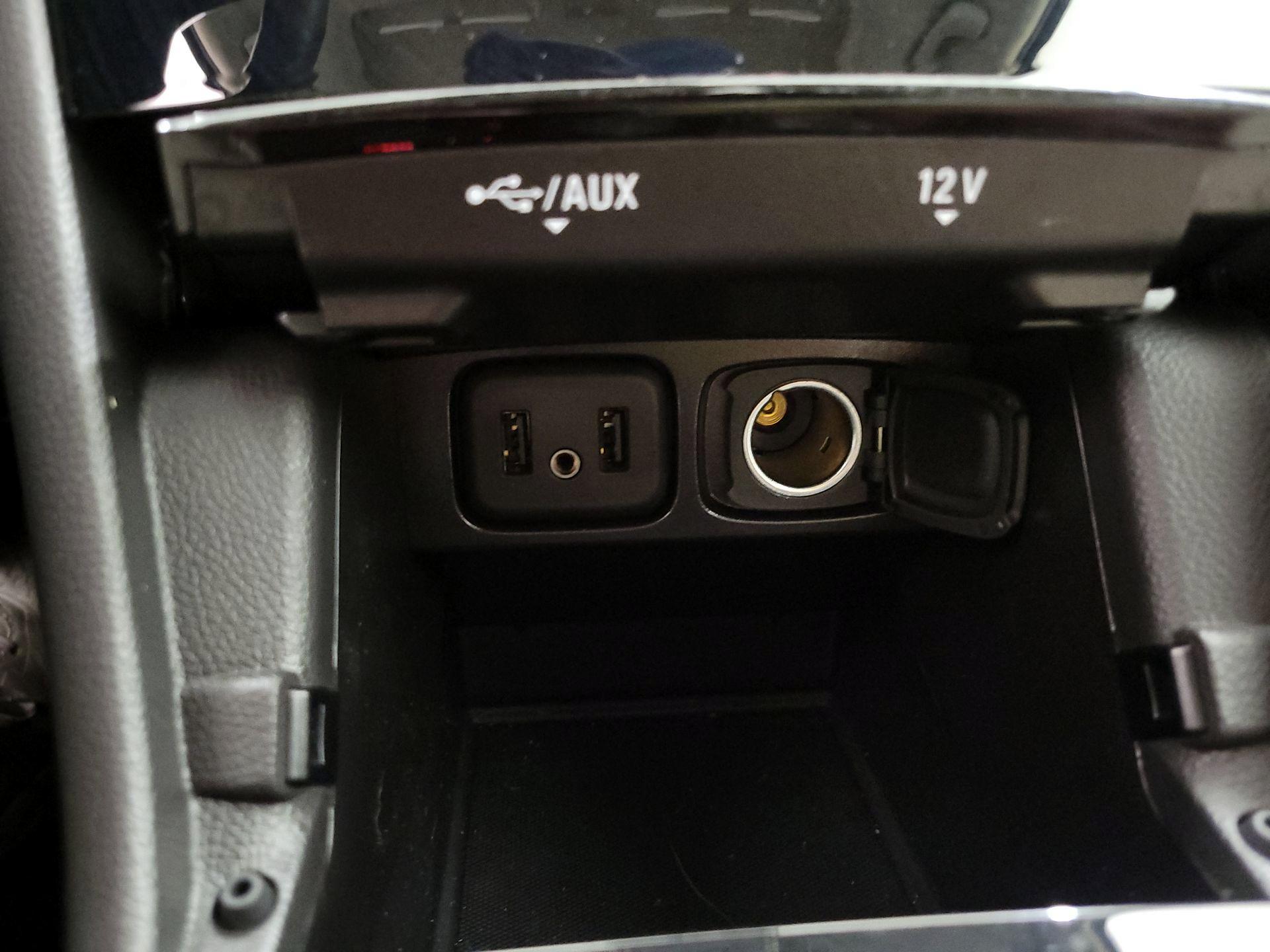 Thumbnail: 2019 Buick Encore - 18