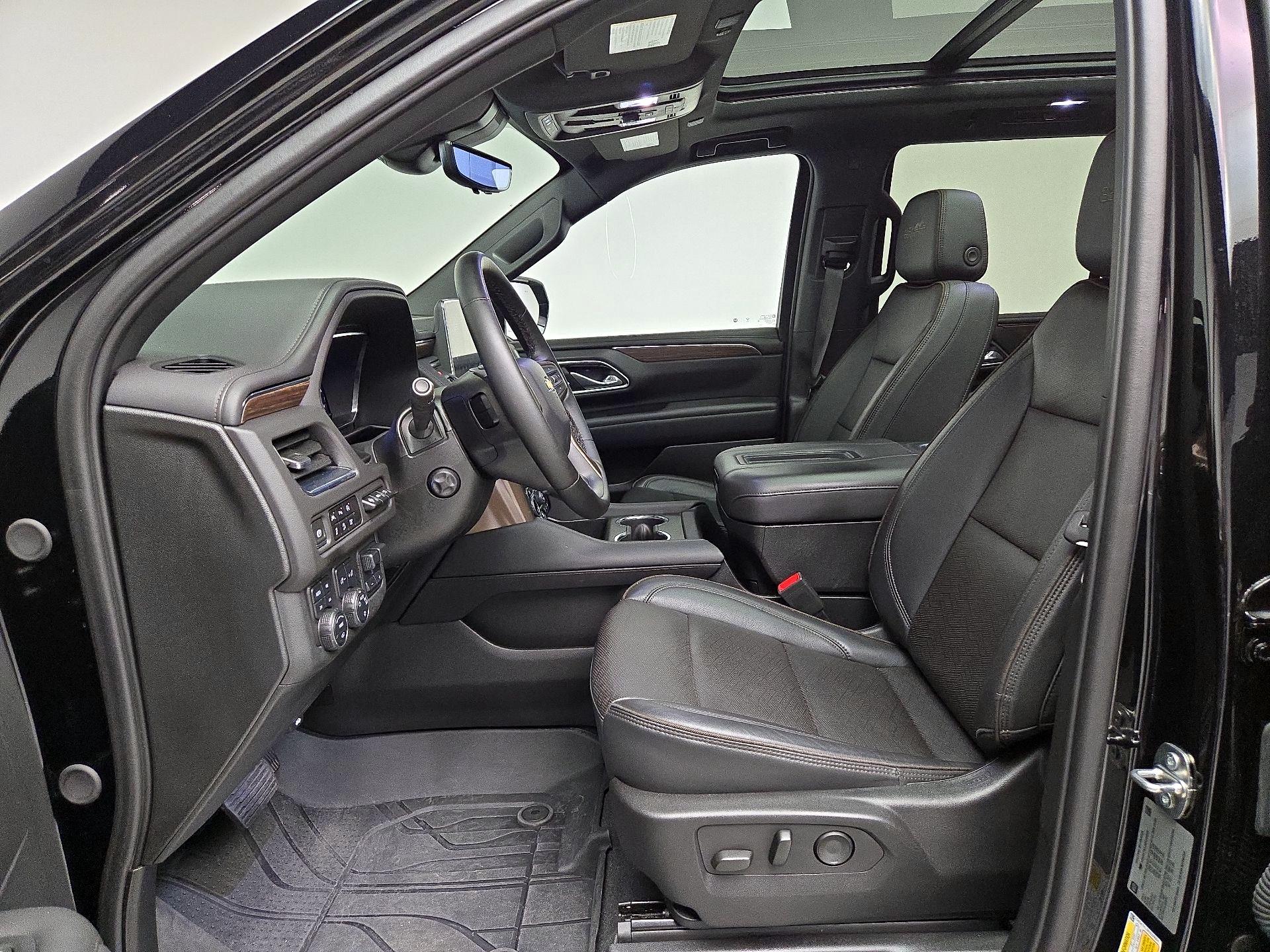 Thumbnail: 2024 Chevrolet Tahoe - 11