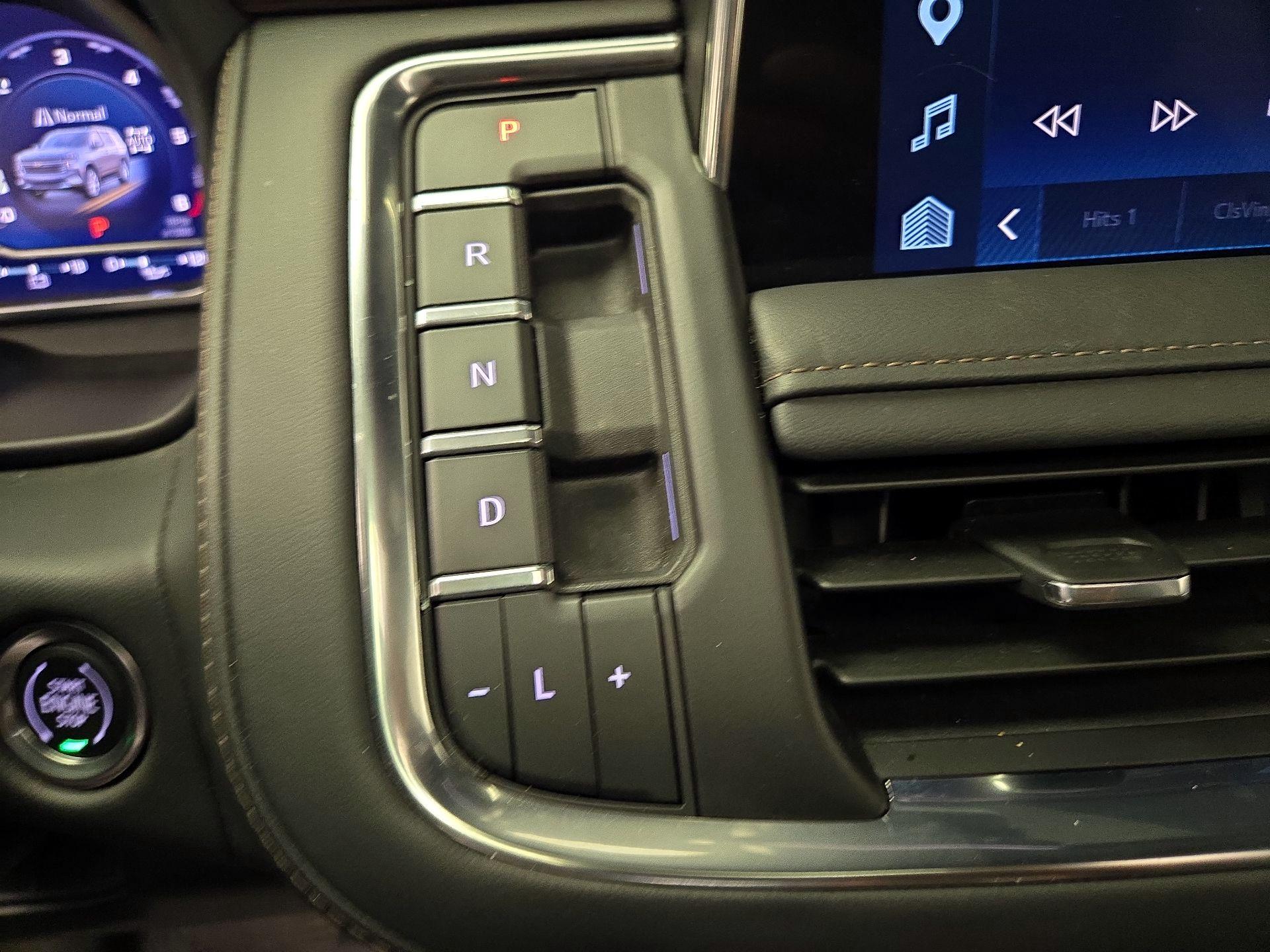 Thumbnail: 2024 Chevrolet Tahoe - 17