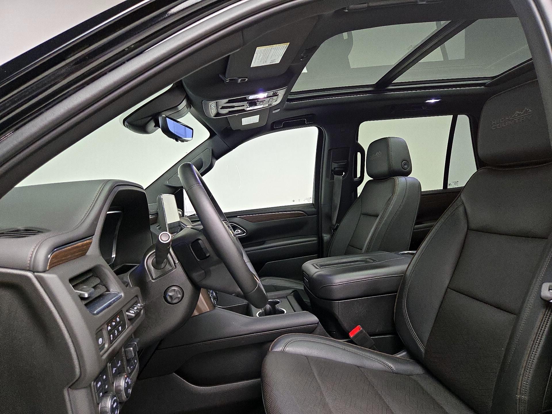 Thumbnail: 2024 Chevrolet Tahoe - 19