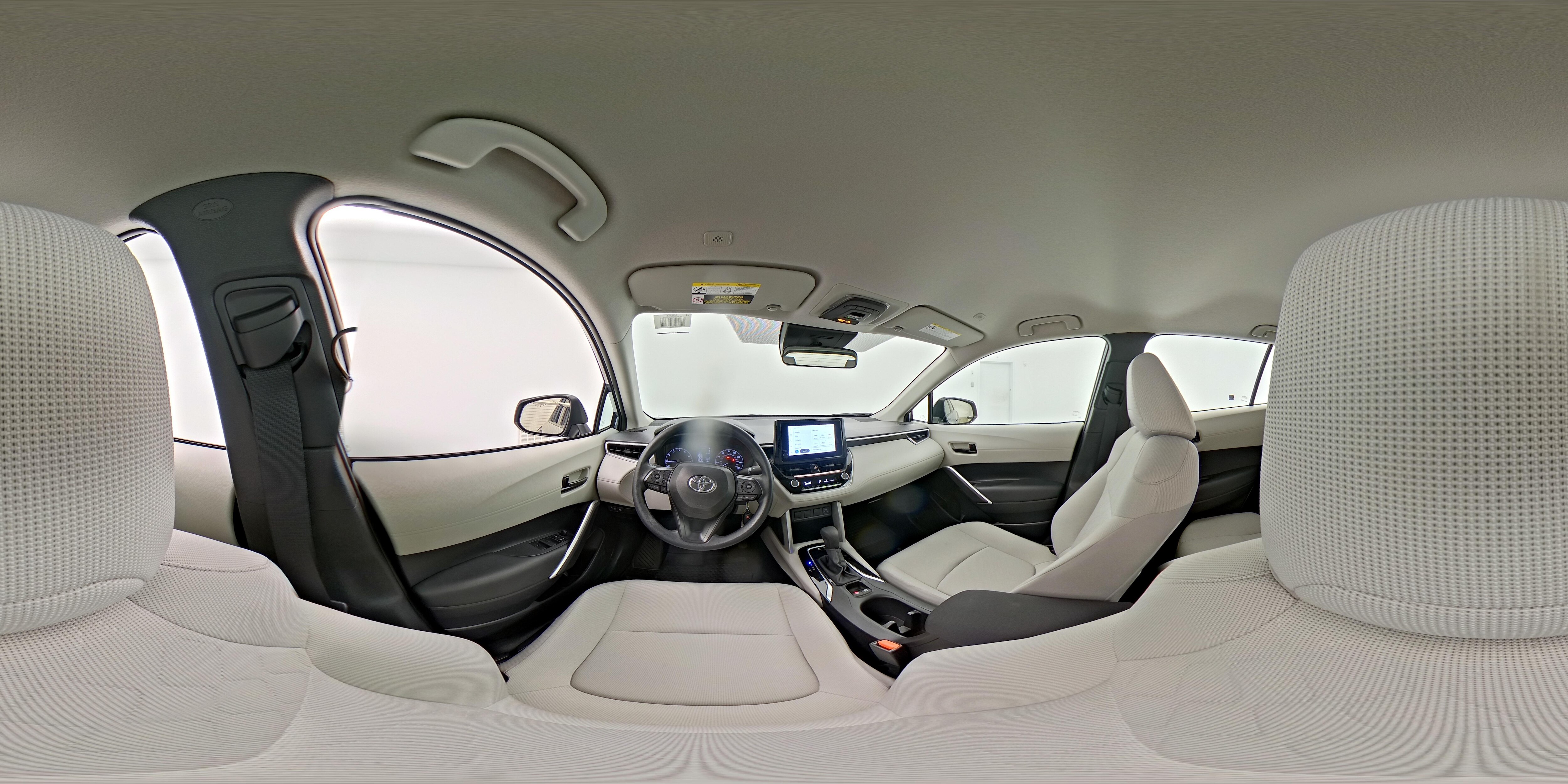 2024 Toyota Corolla Cross L - Photo 26