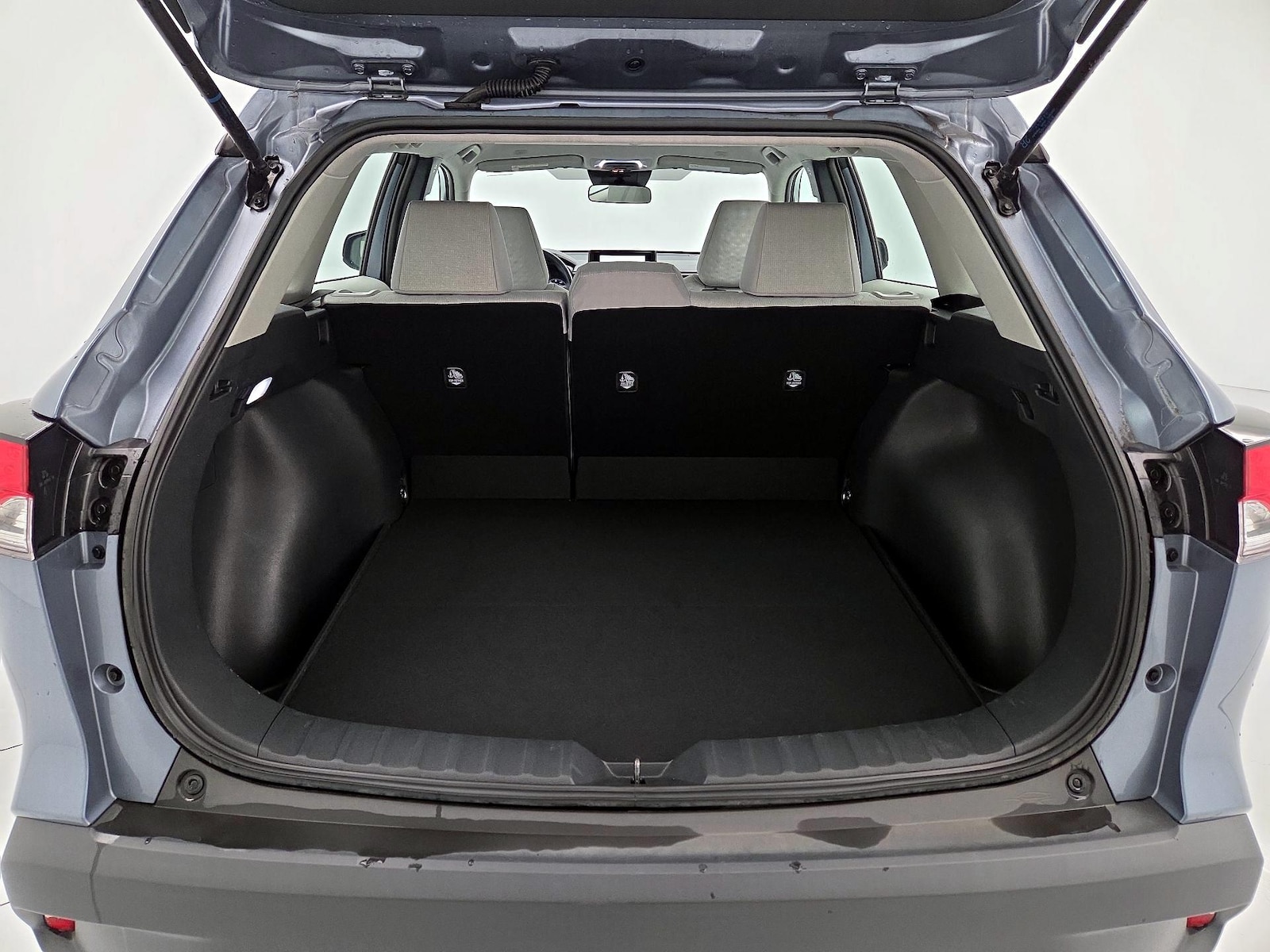 2024 Toyota Corolla Cross L - Photo 21