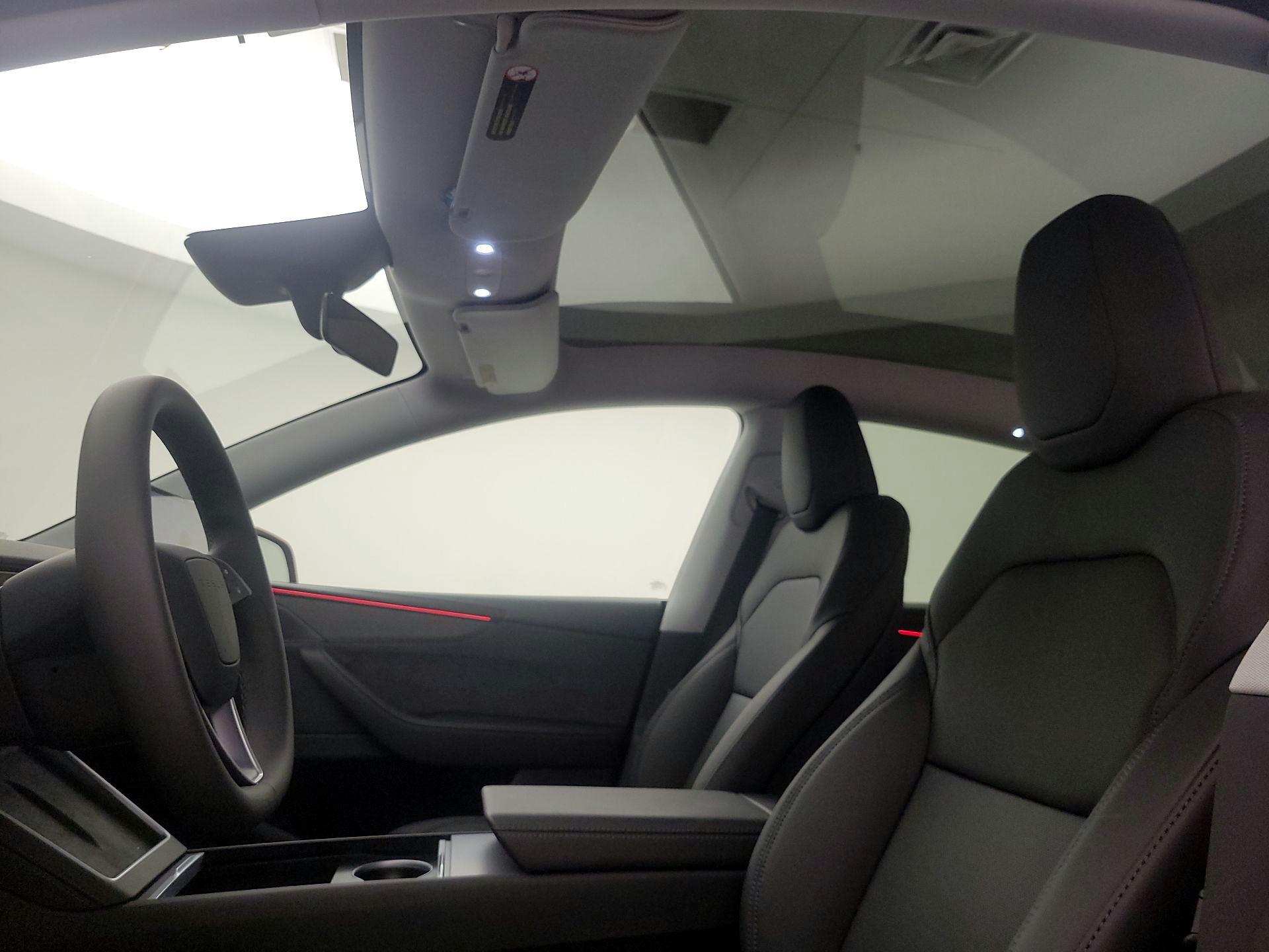 Thumbnail: 2026 Tesla Model Y - 18