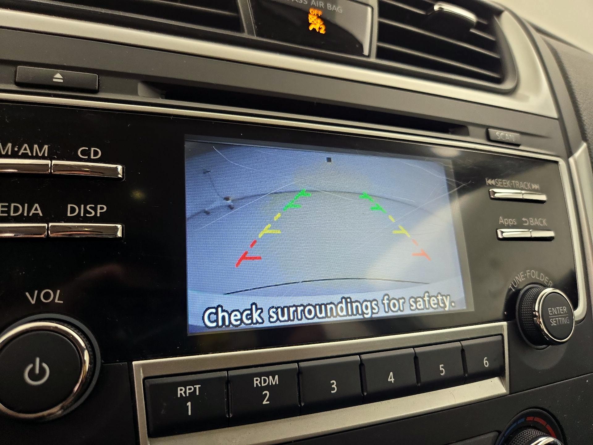 Thumbnail: 2016 Nissan Altima - 14