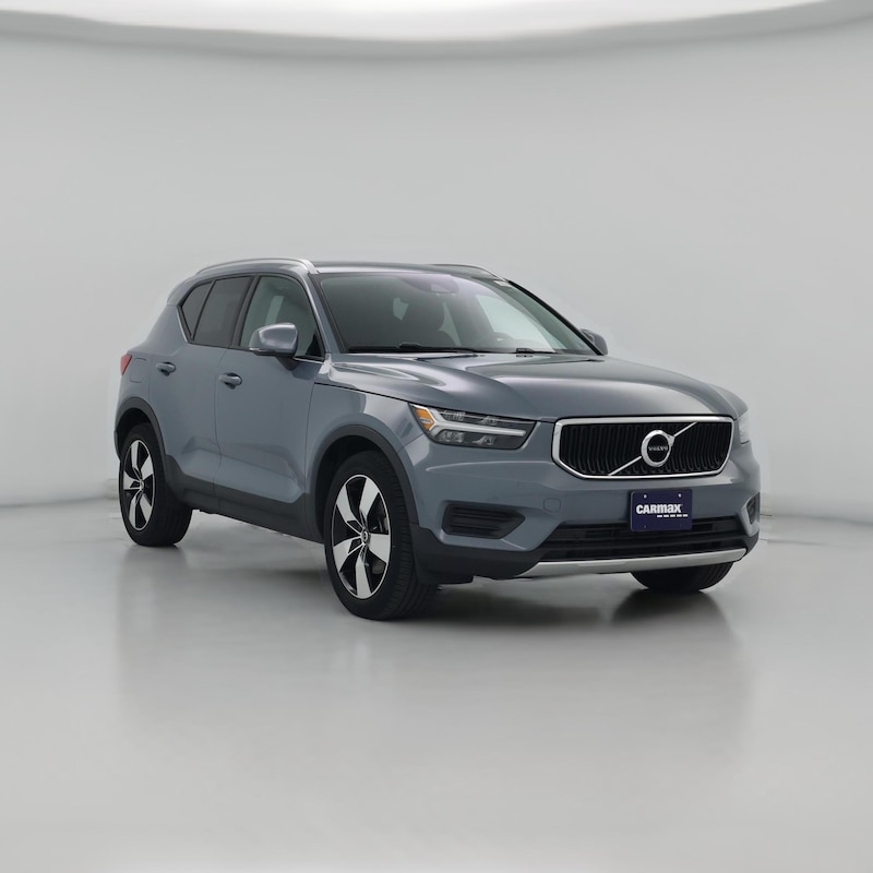 2020 Volvo XC40 T5 Momentum