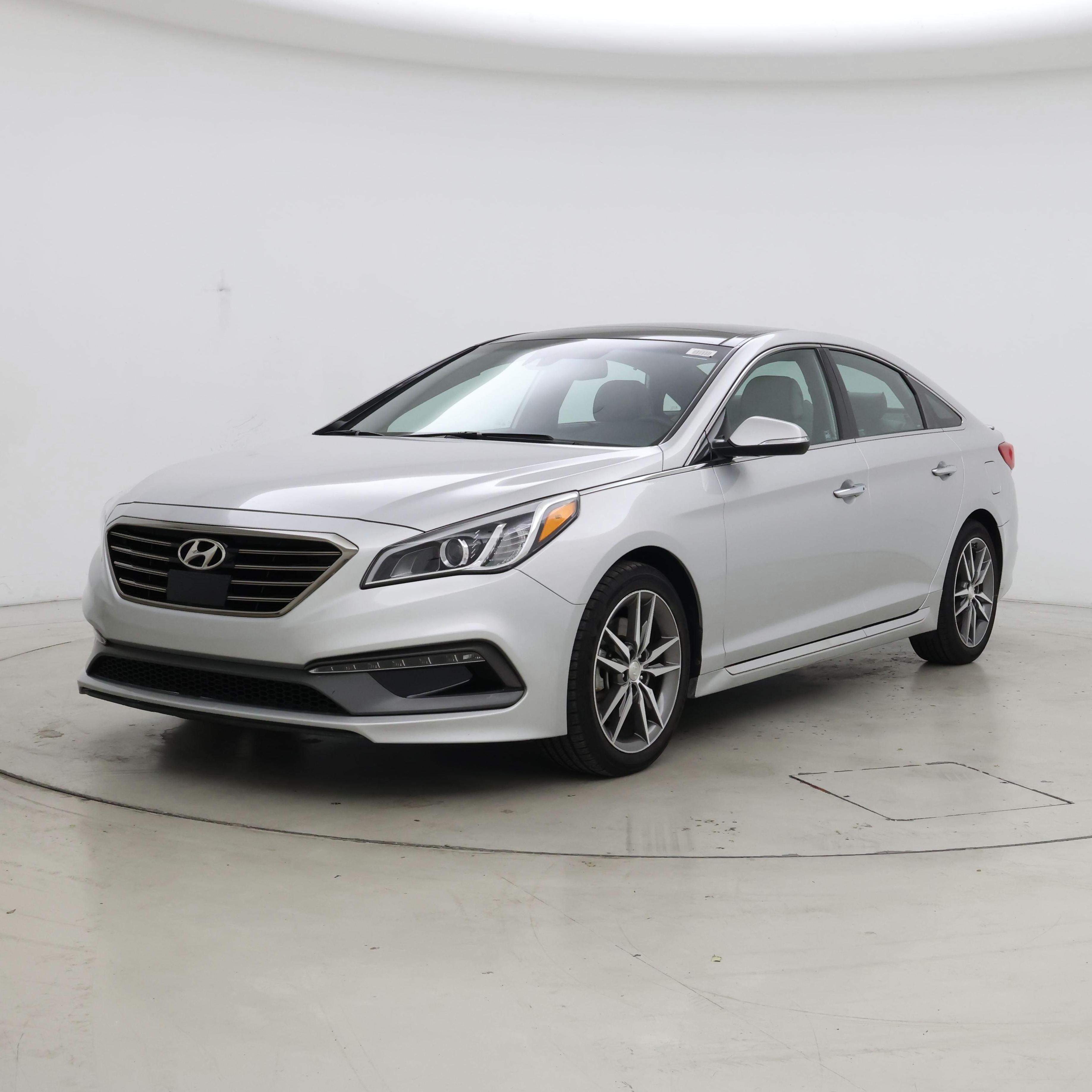 Thumbnail: 2015 Hyundai Sonata - 4