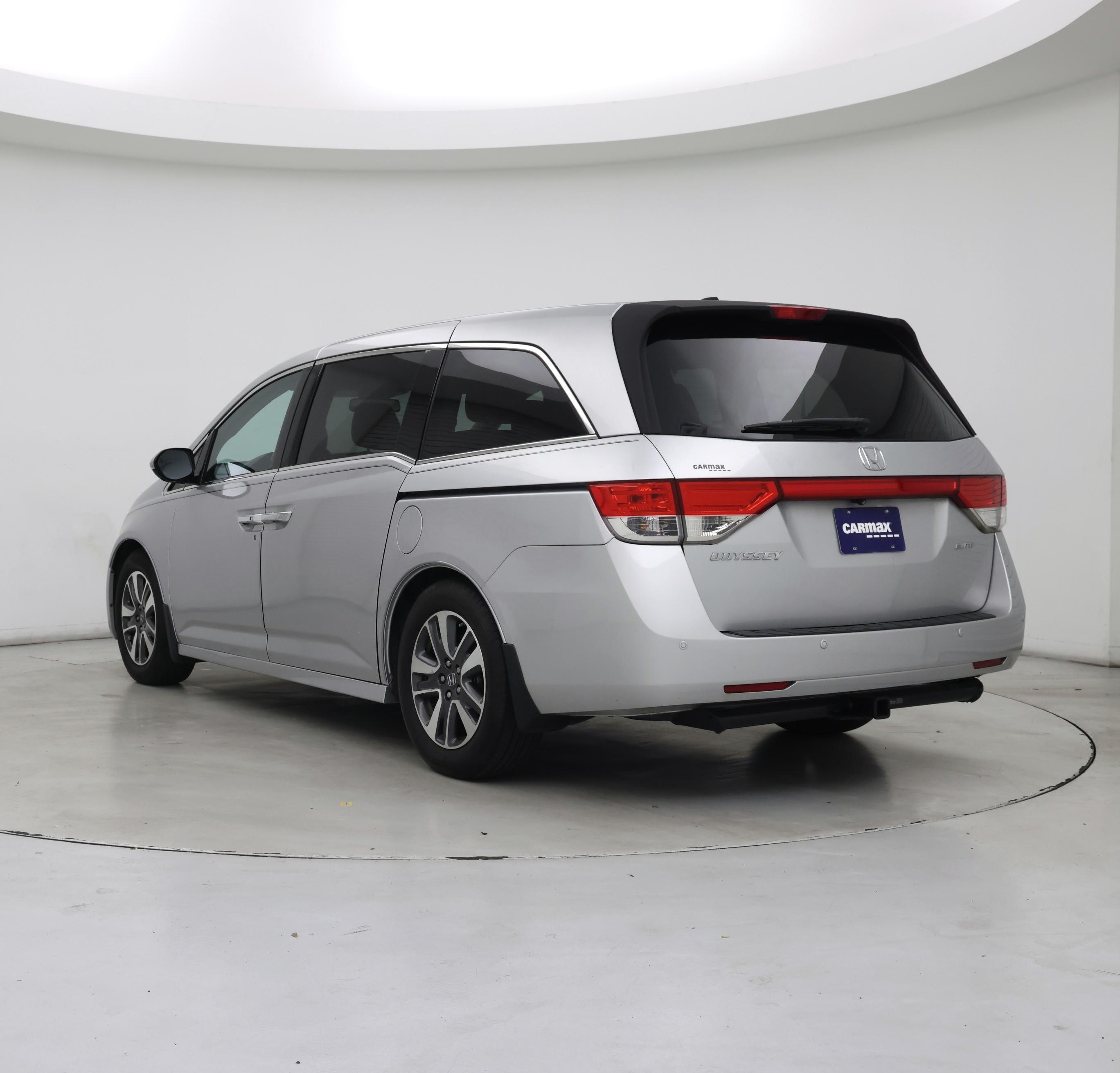 Thumbnail: 2014 Honda Odyssey - 2