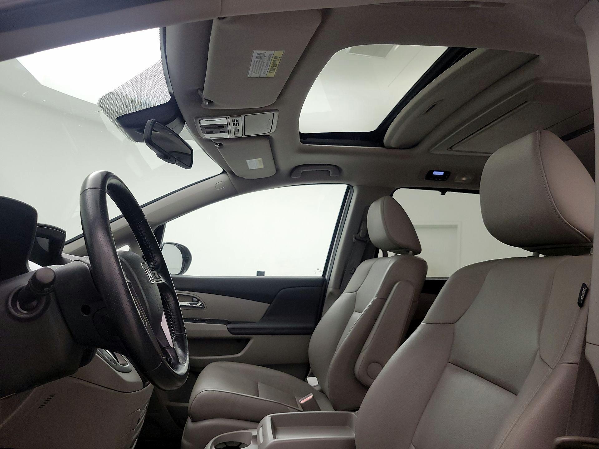 Thumbnail: 2014 Honda Odyssey - 20
