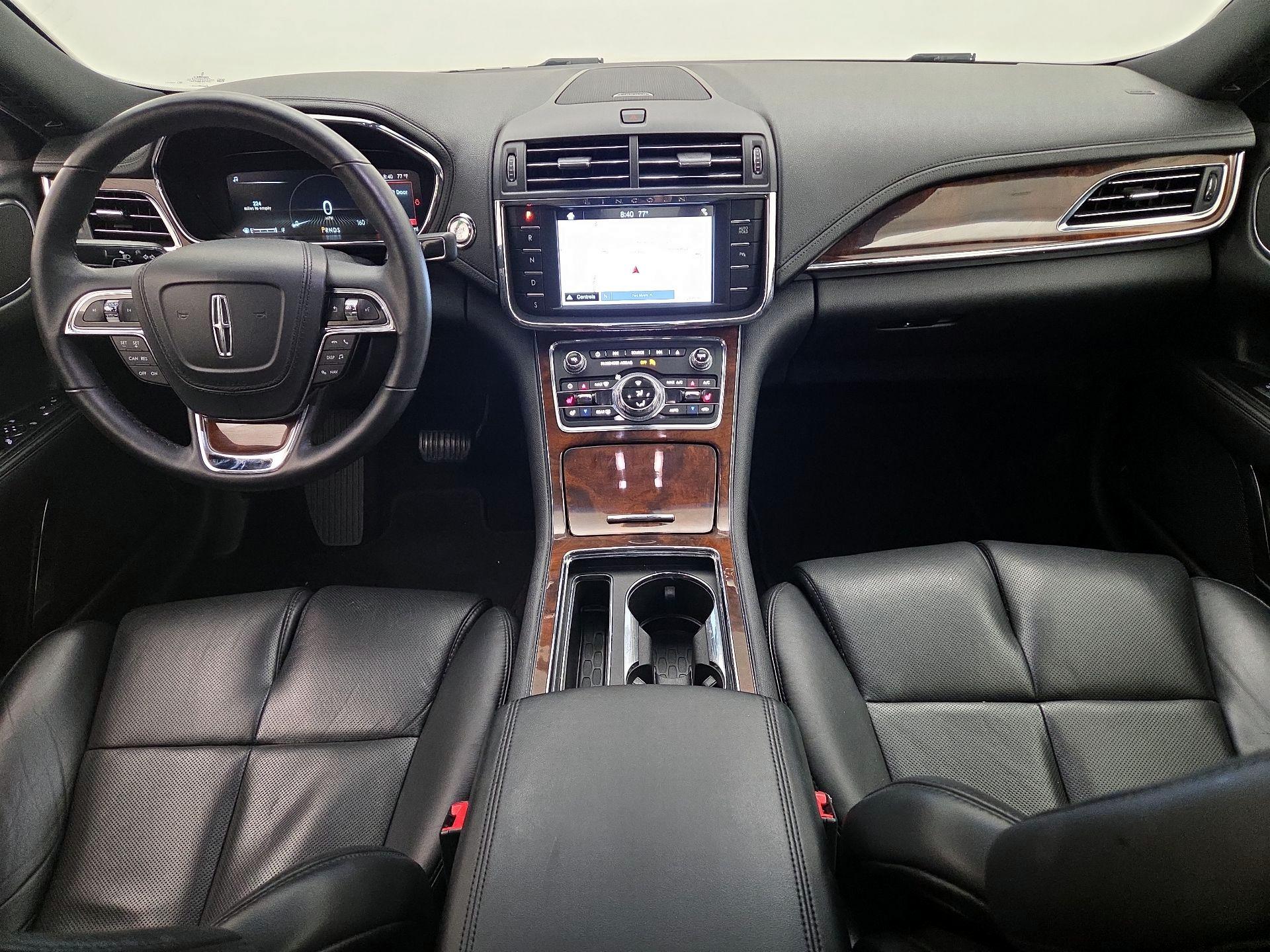 Thumbnail: 2017 Lincoln Continental - 9