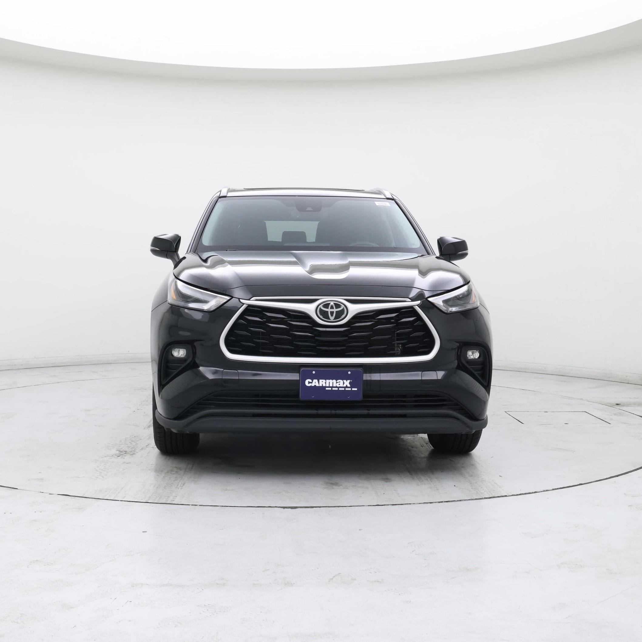 Thumbnail: 2022 Toyota Highlander - 5