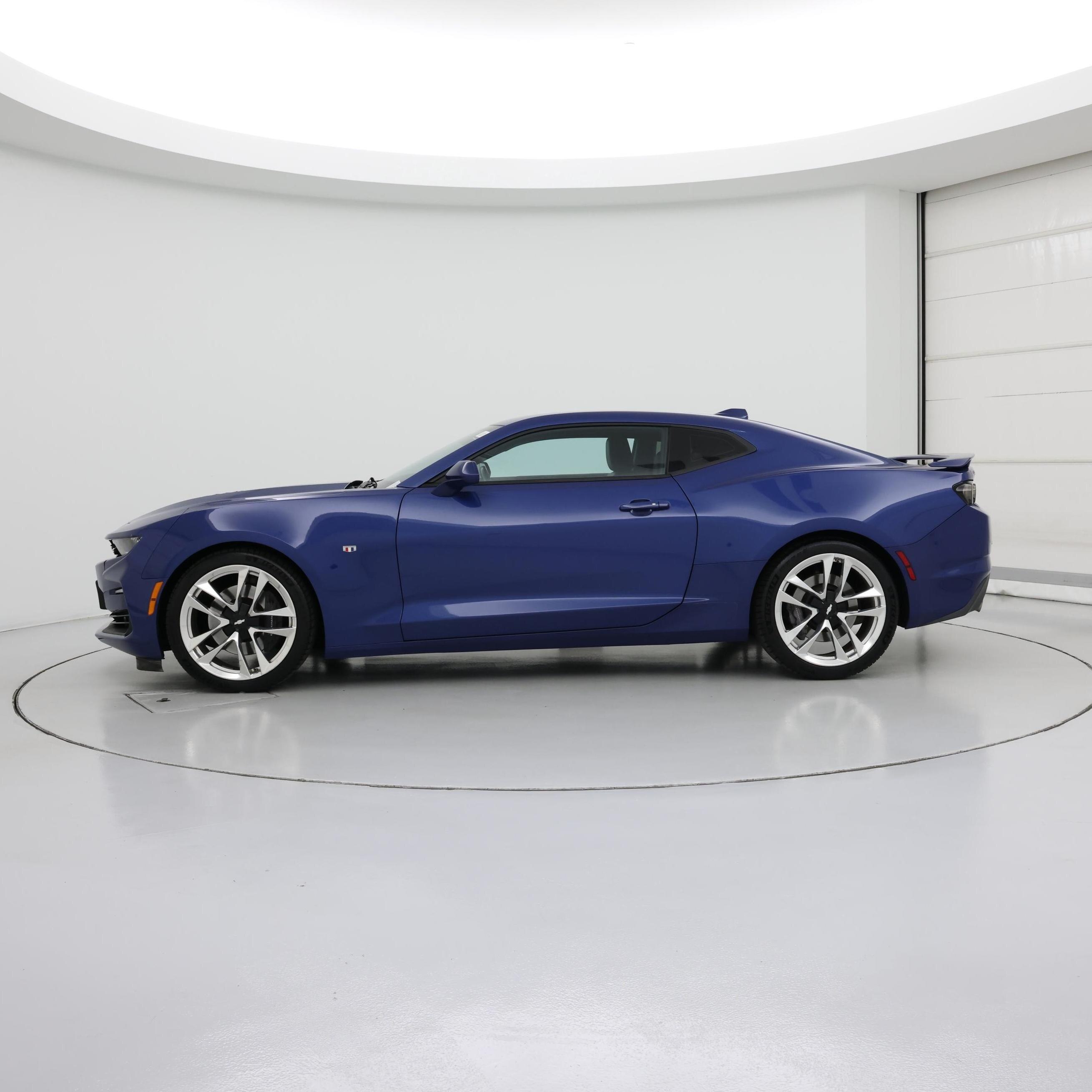 Thumbnail: 2021 Chevrolet Camaro - 3