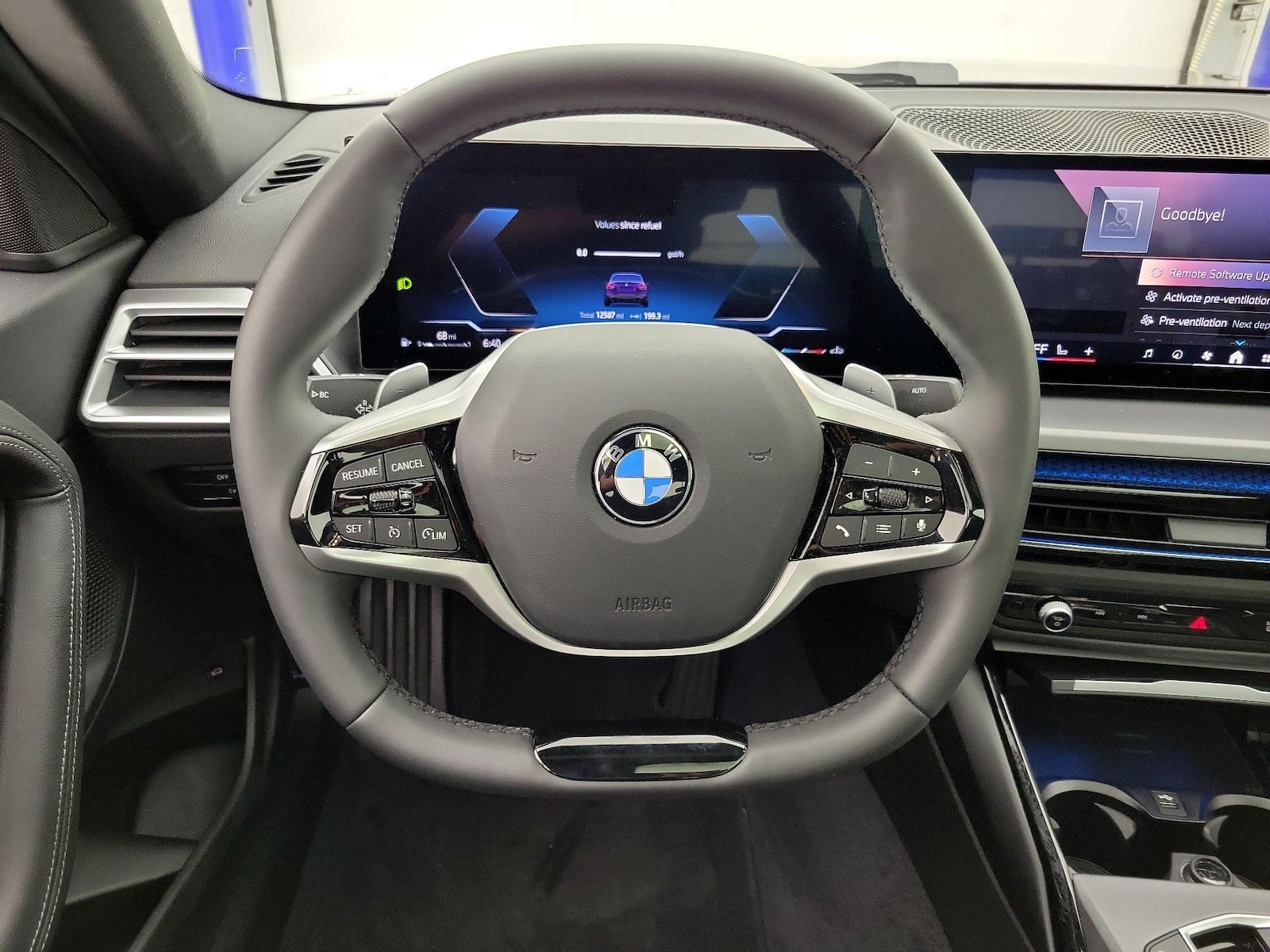 2025 BMW 2 Series 11