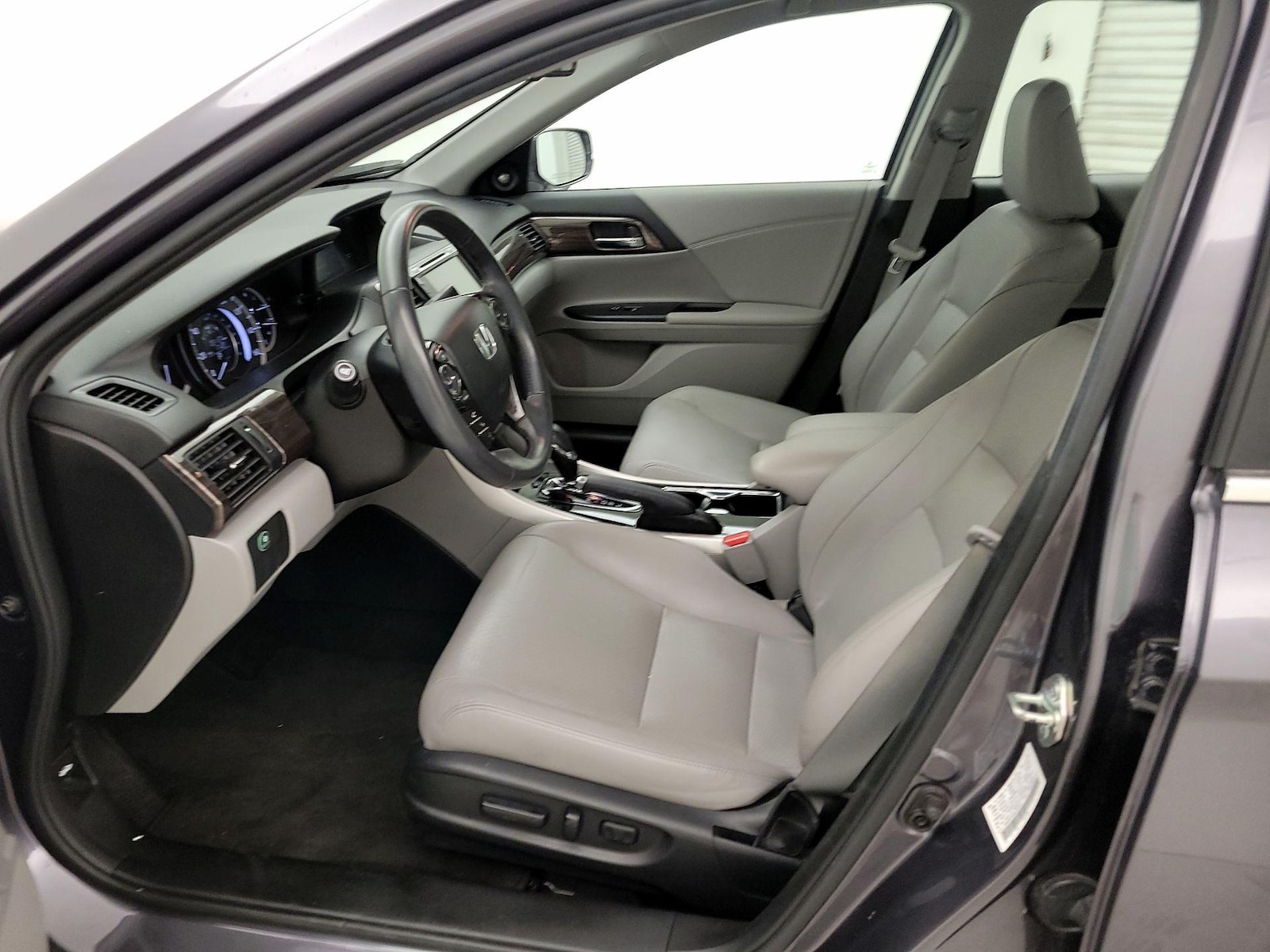 2017 Honda Accord EX-L - Photo 12