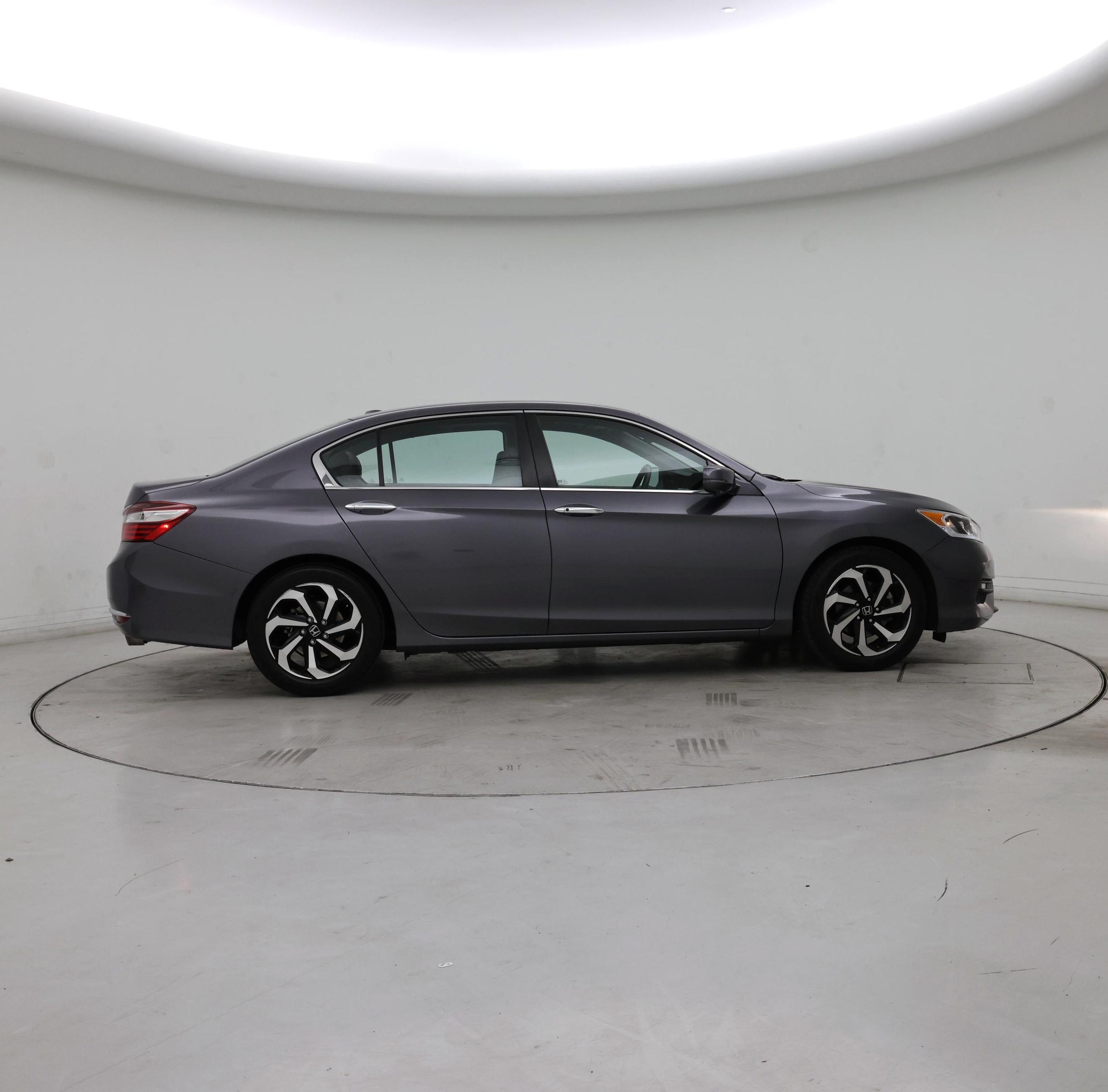 Thumbnail: 2017 Honda Accord - 7