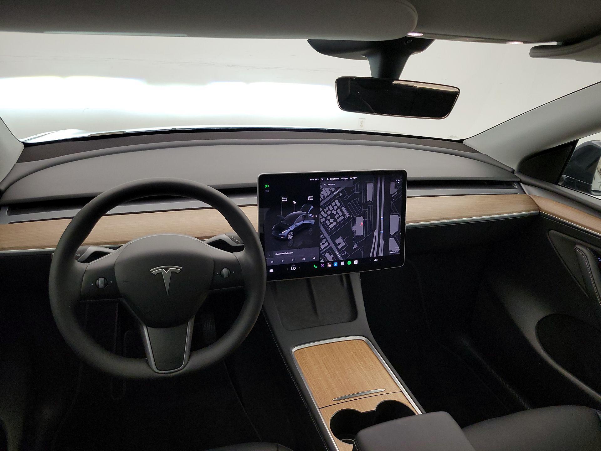 Thumbnail: 2024 Tesla Model Y - 9