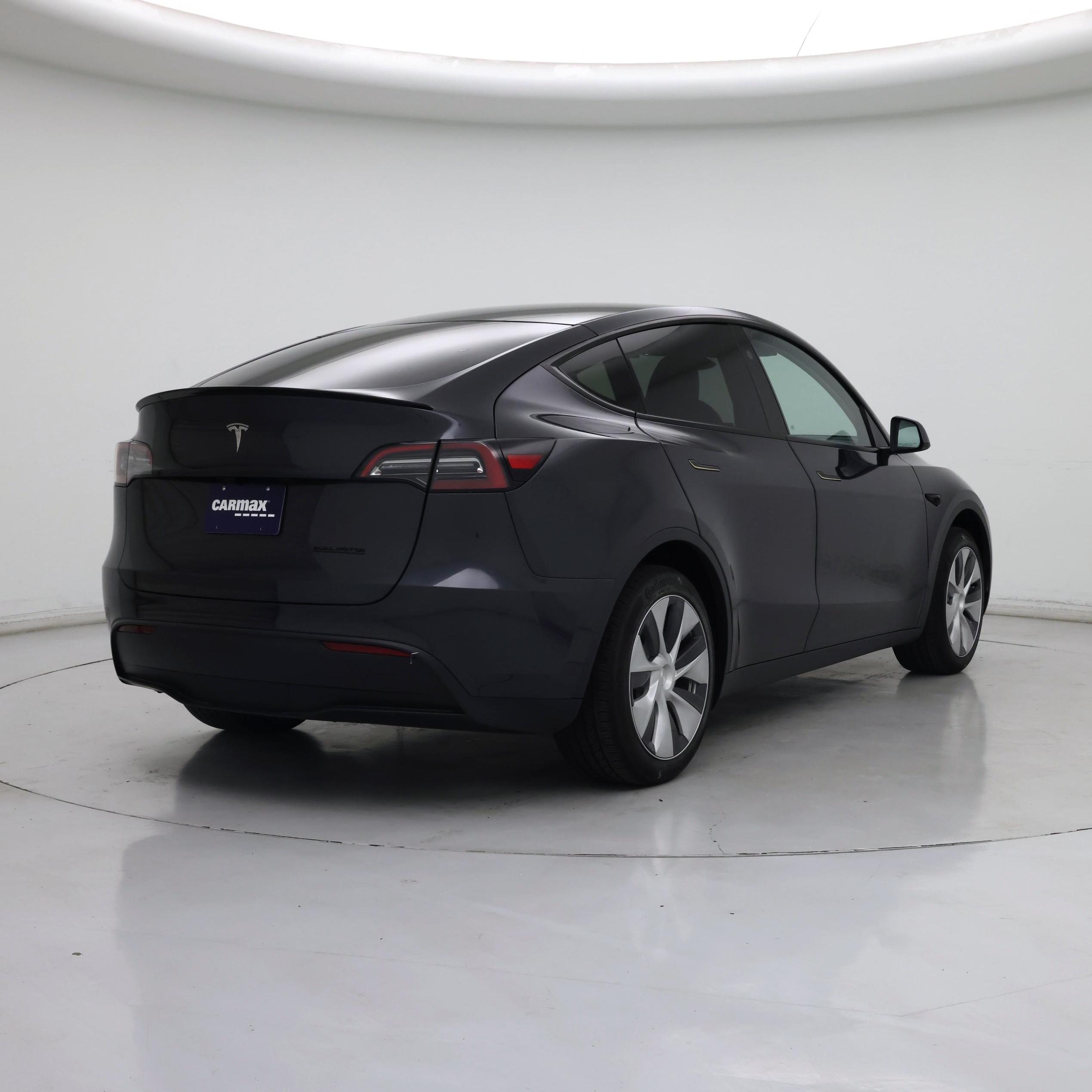 Thumbnail: 2024 Tesla Model Y - 8