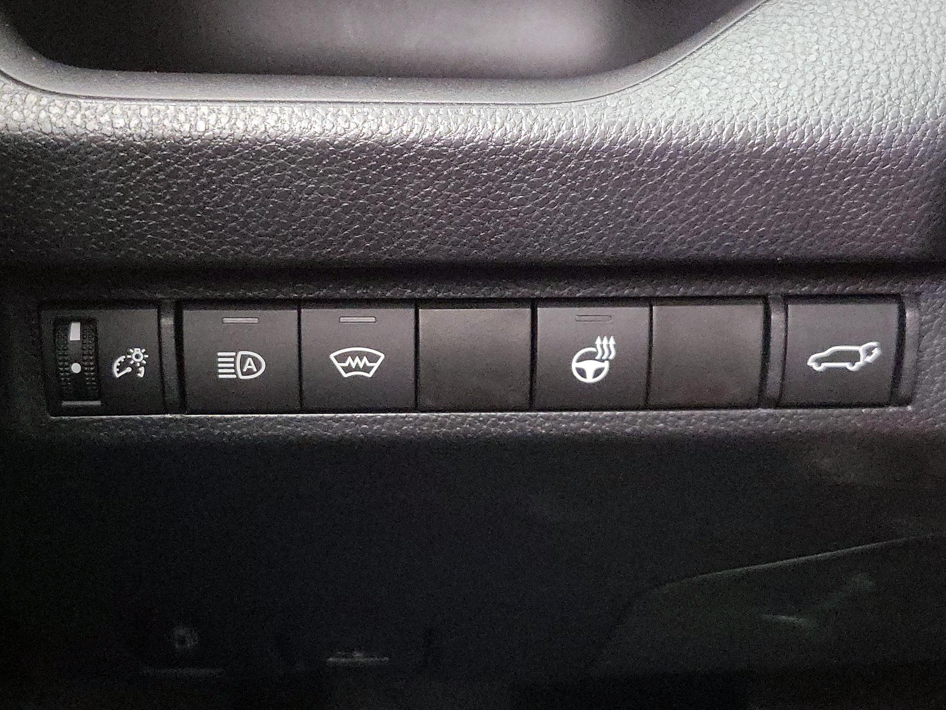 Thumbnail: 2024 Toyota RAV4 - 13