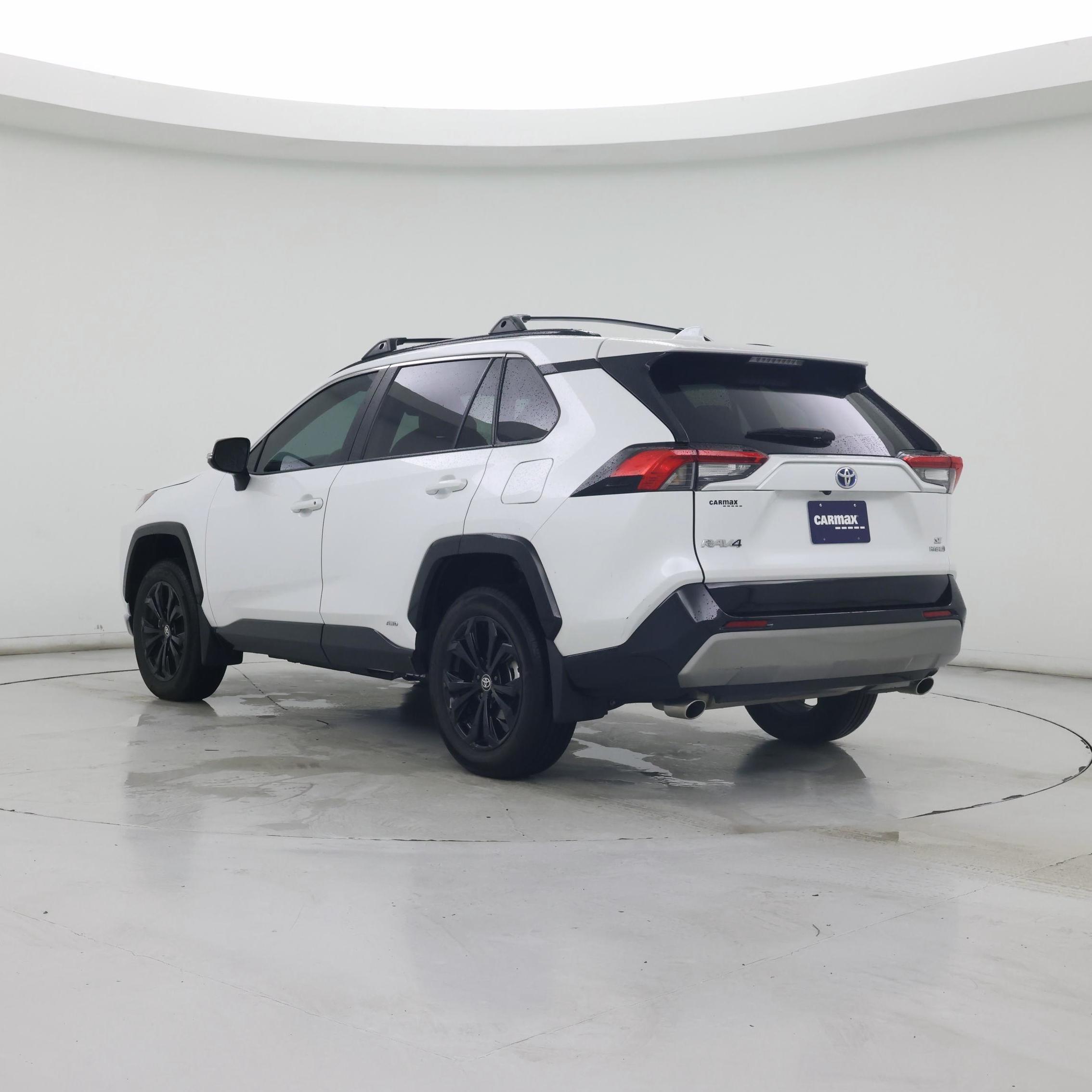 Thumbnail: 2024 Toyota RAV4 - 2