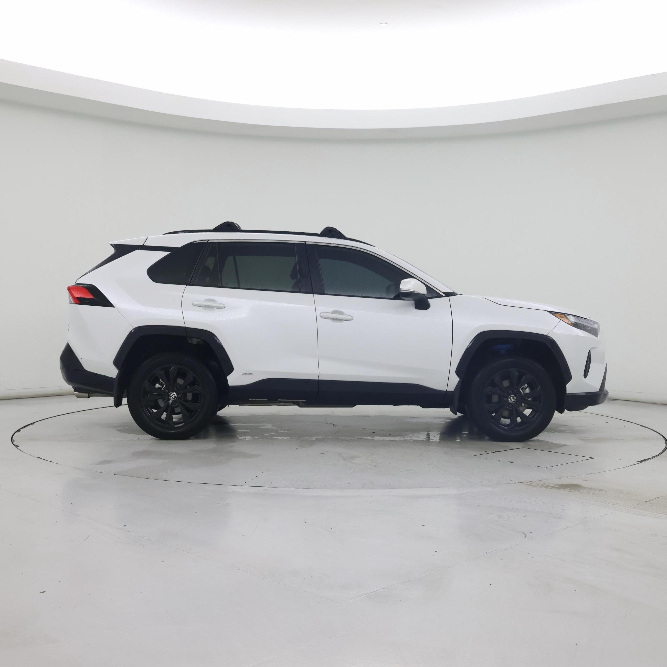 Thumbnail: 2024 Toyota RAV4 - 7