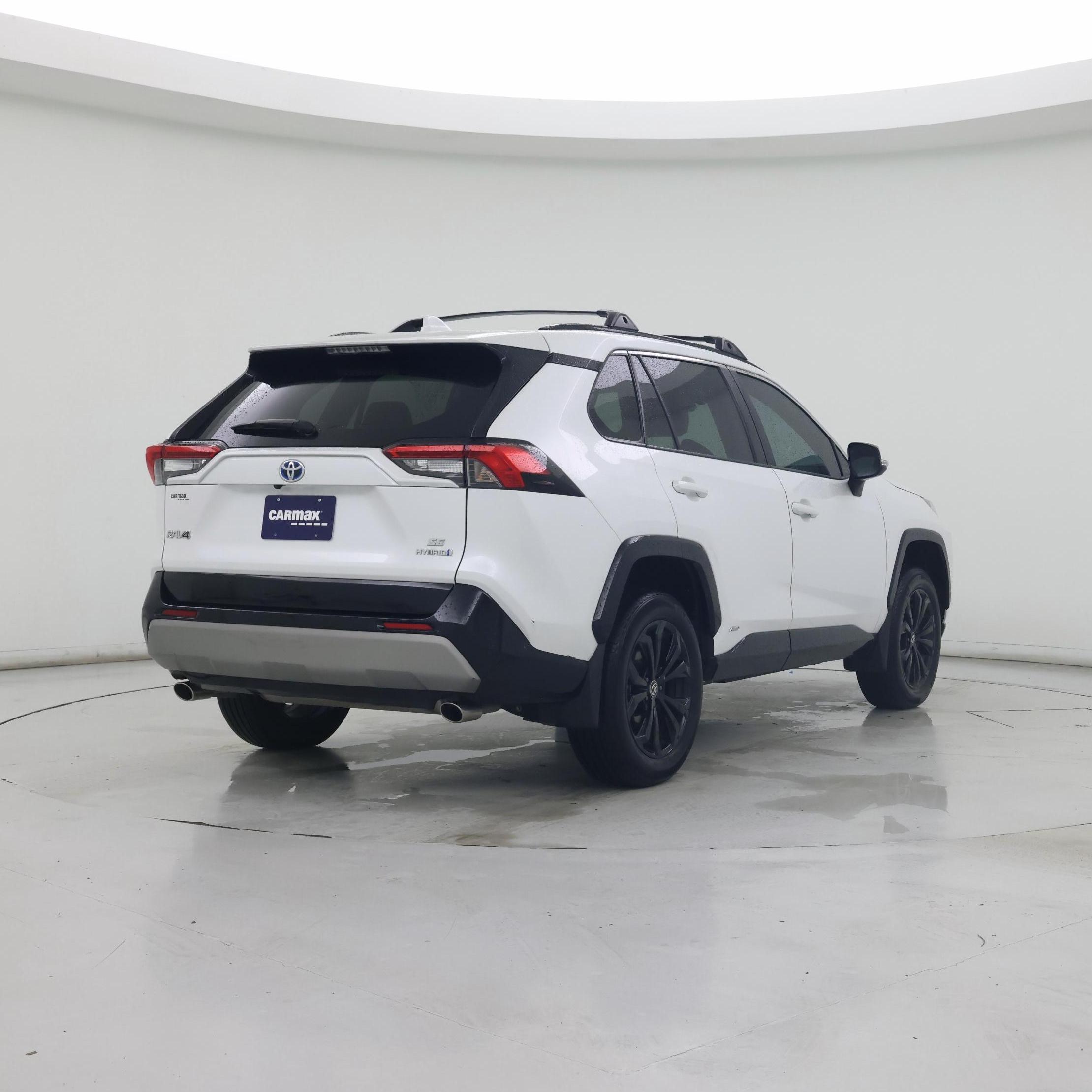 Thumbnail: 2024 Toyota RAV4 - 8