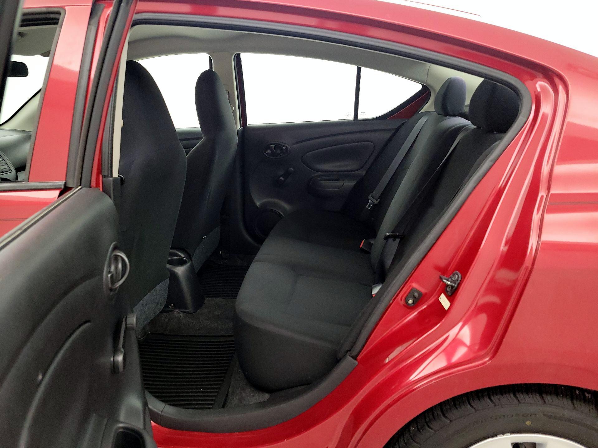 Thumbnail: 2014 Nissan Versa - 17