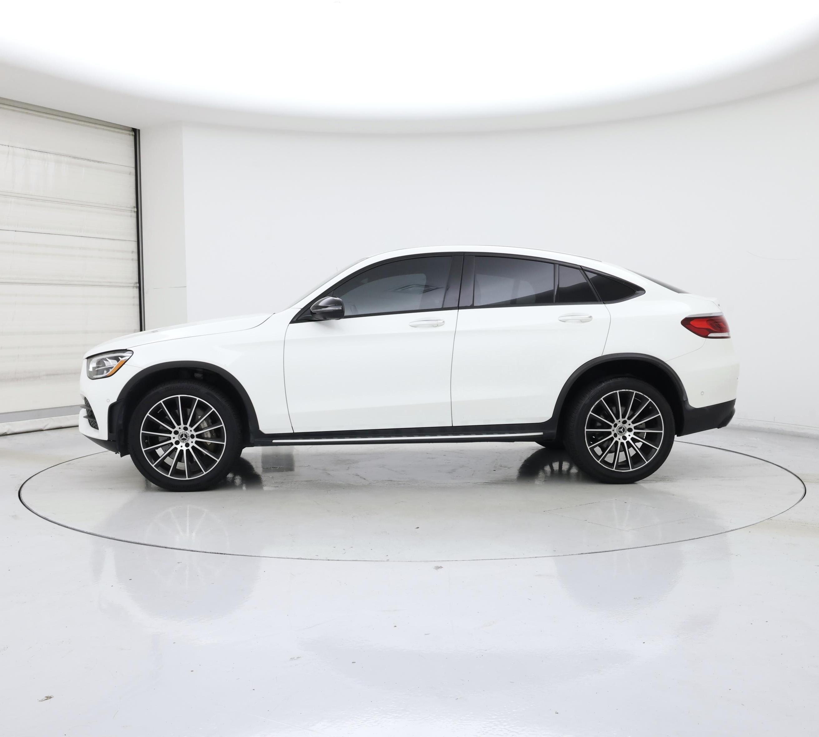 Thumbnail: 2023 Mercedes-Benz GLC - 3