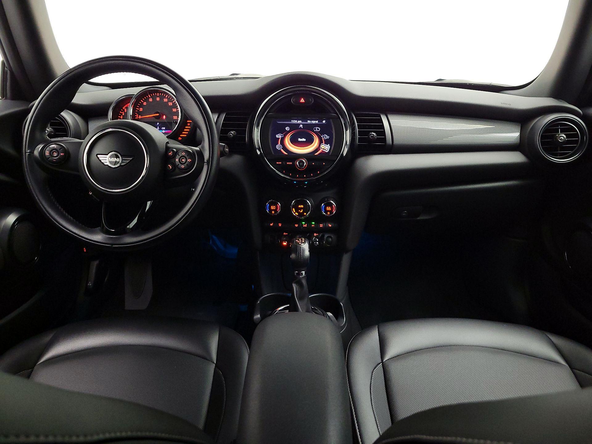 Thumbnail: 2016 MINI Cooper - 9