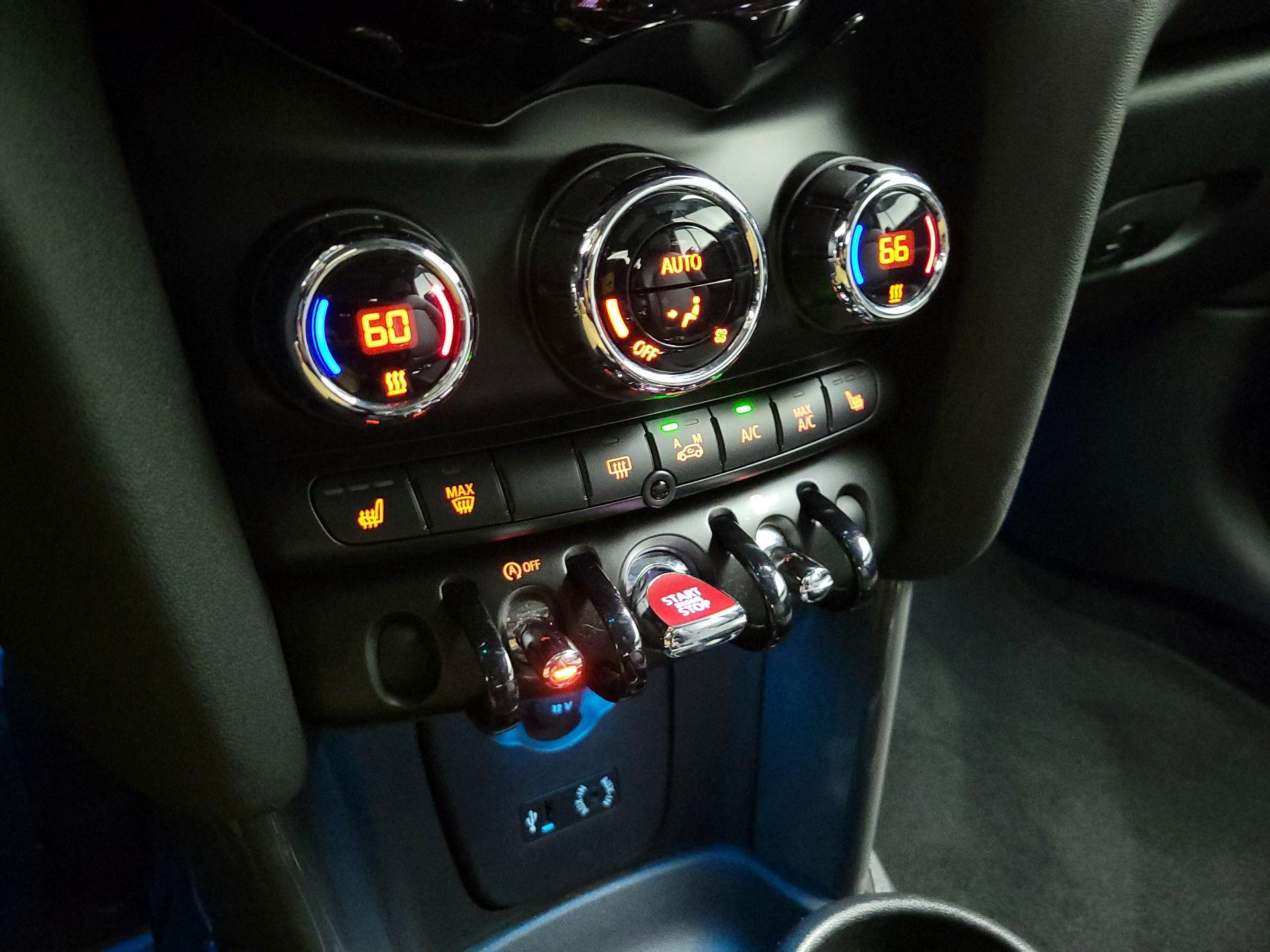 Thumbnail: 2016 MINI Cooper - 14