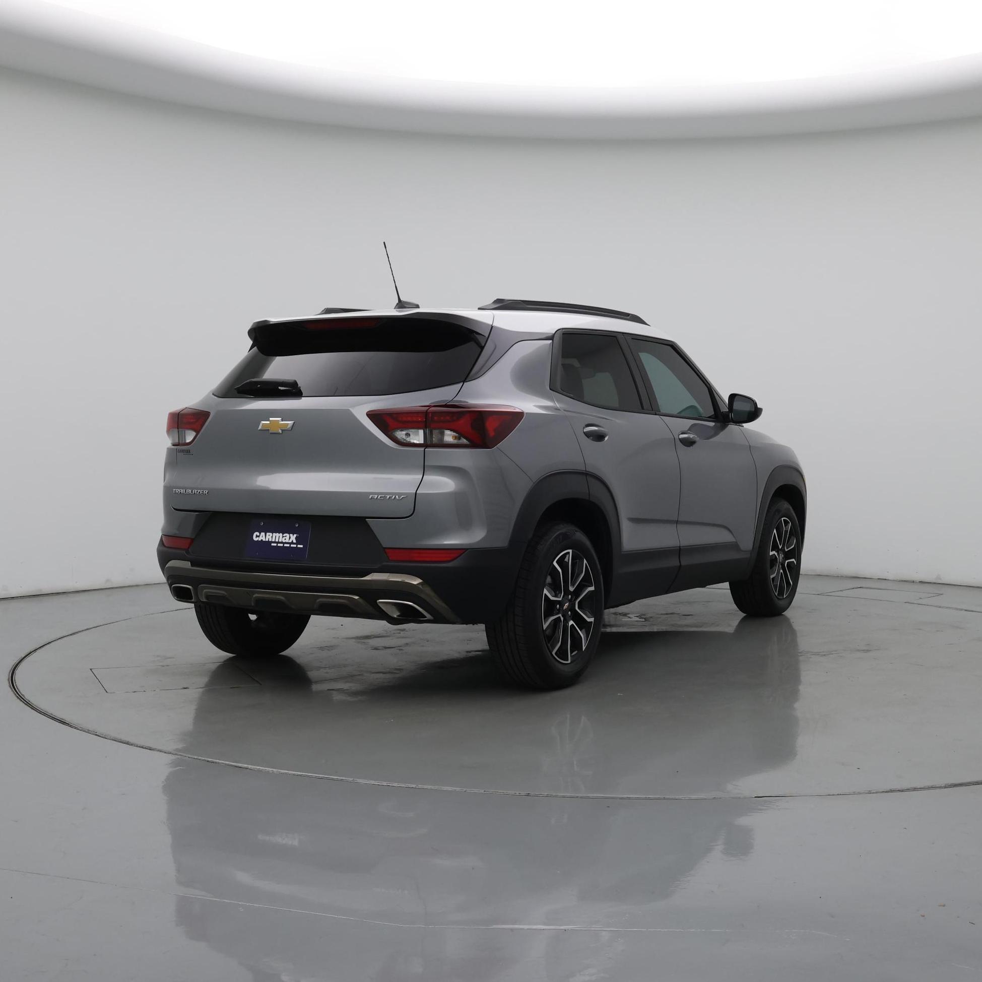 Thumbnail: 2023 Chevrolet TrailBlazer - 8
