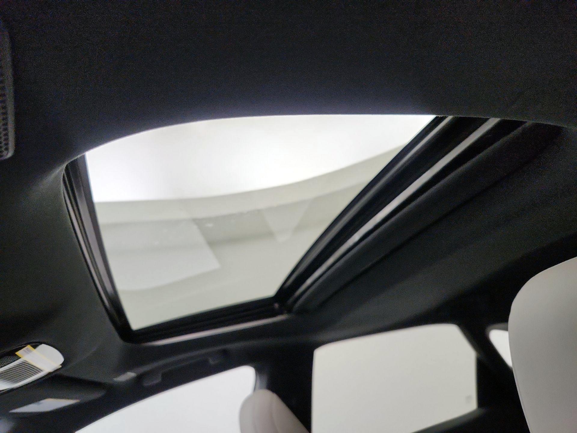 Thumbnail: 2023 Lexus RX - 20