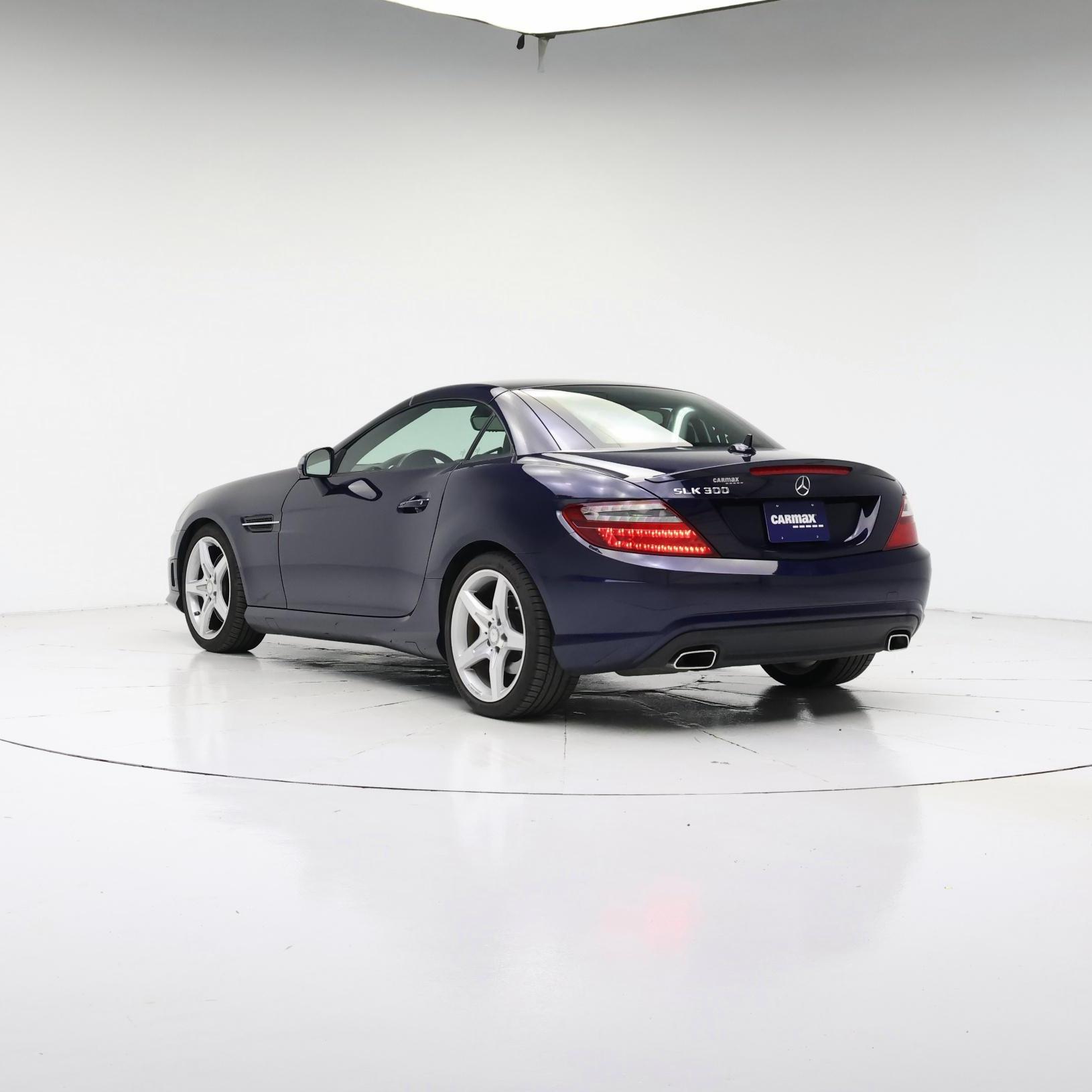 Thumbnail: 2016 Mercedes-Benz SLK - 2