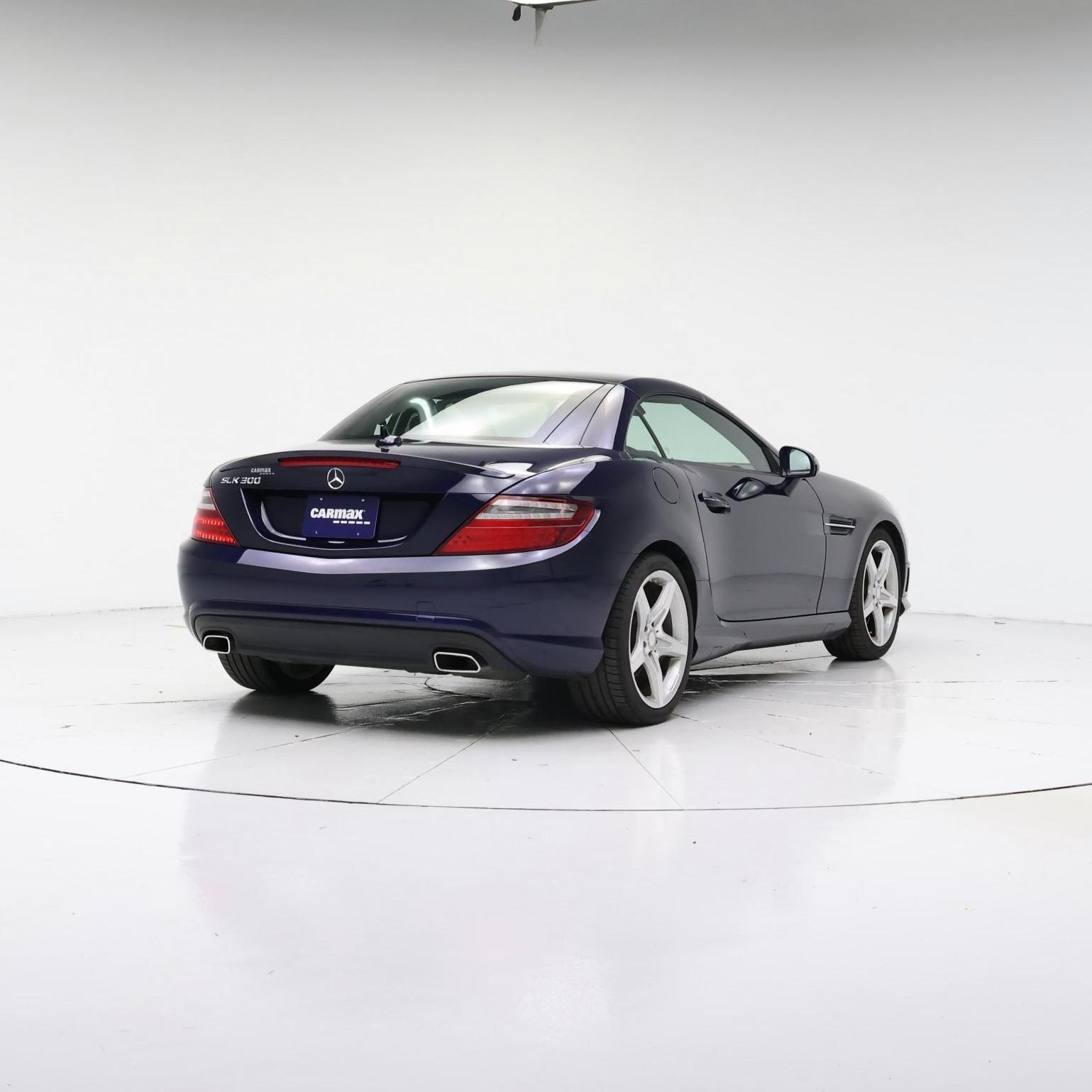 Thumbnail: 2016 Mercedes-Benz SLK - 8